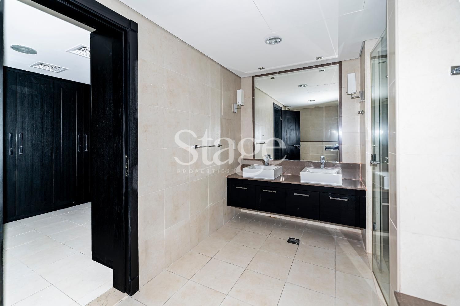 فيلا من ٤ غرف نوم للإيجار في Al Furjan، Dubai VI7622L