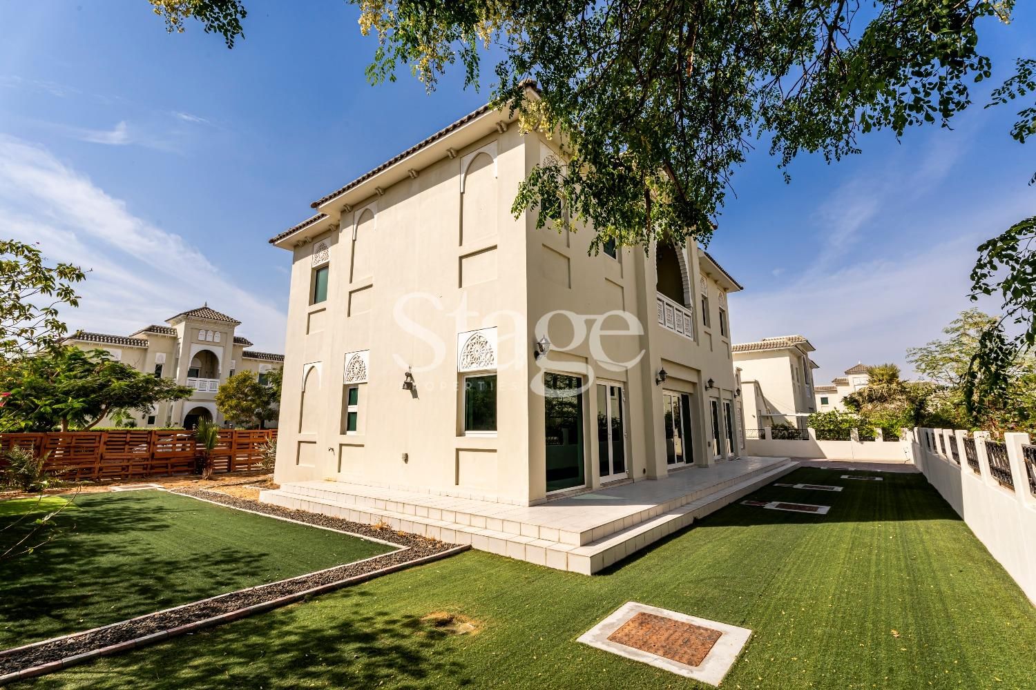 فيلا من ٤ غرف نوم للإيجار في Al Furjan، Dubai VI7621L