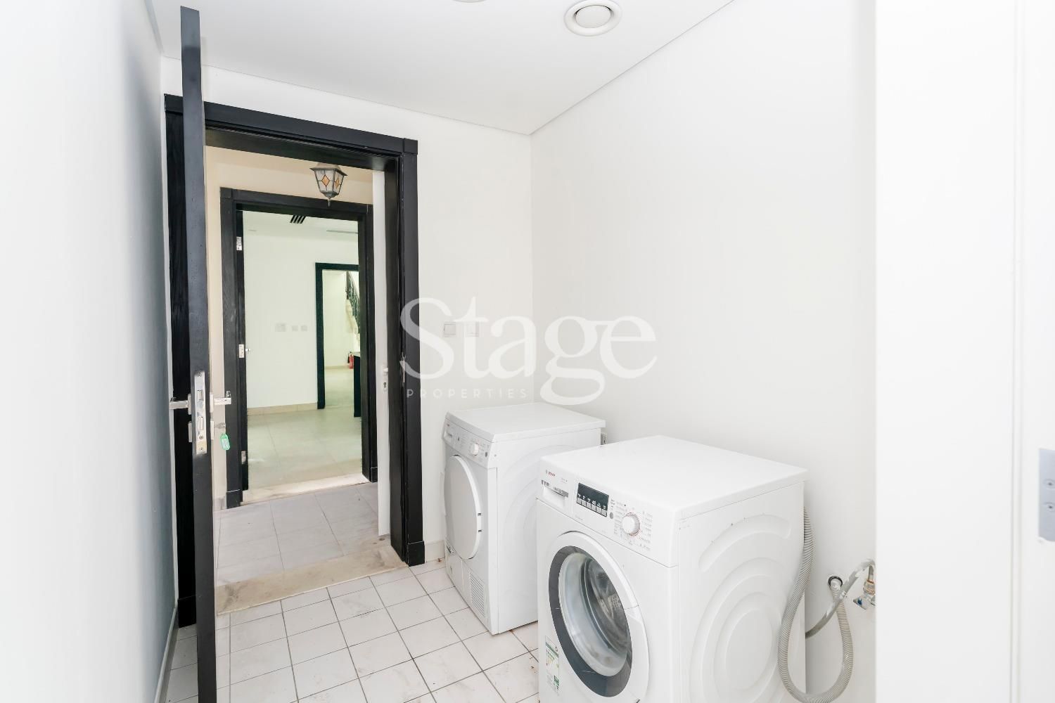 فيلا من ٤ غرف نوم للإيجار في Al Furjan، Dubai VI7621L