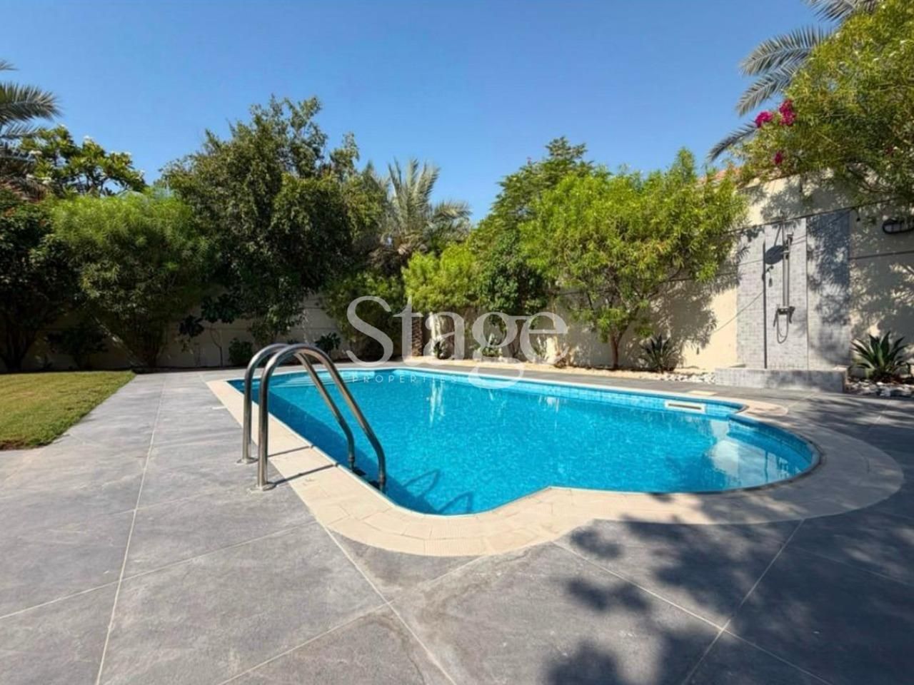 4 bedrooms Twin Villas for Rent in Jumeirah Park, Dubai VI9970L
