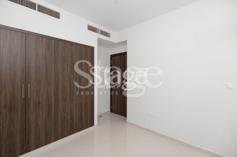 4 bedrooms Townhouse for Rent in Damac Hills 2, Dubai TH8431L