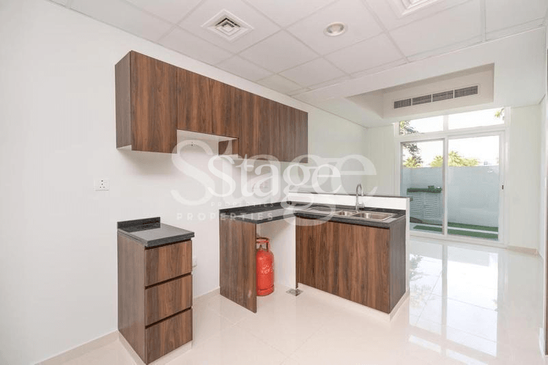 4 bedrooms Townhouse for Rent in Damac Hills 2, Dubai TH8431L