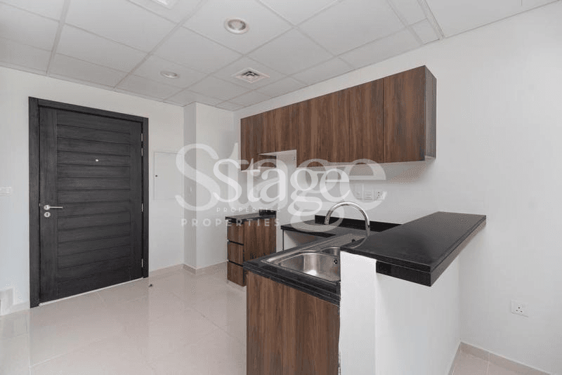 4 bedrooms Townhouse for Rent in Damac Hills 2, Dubai TH8431L