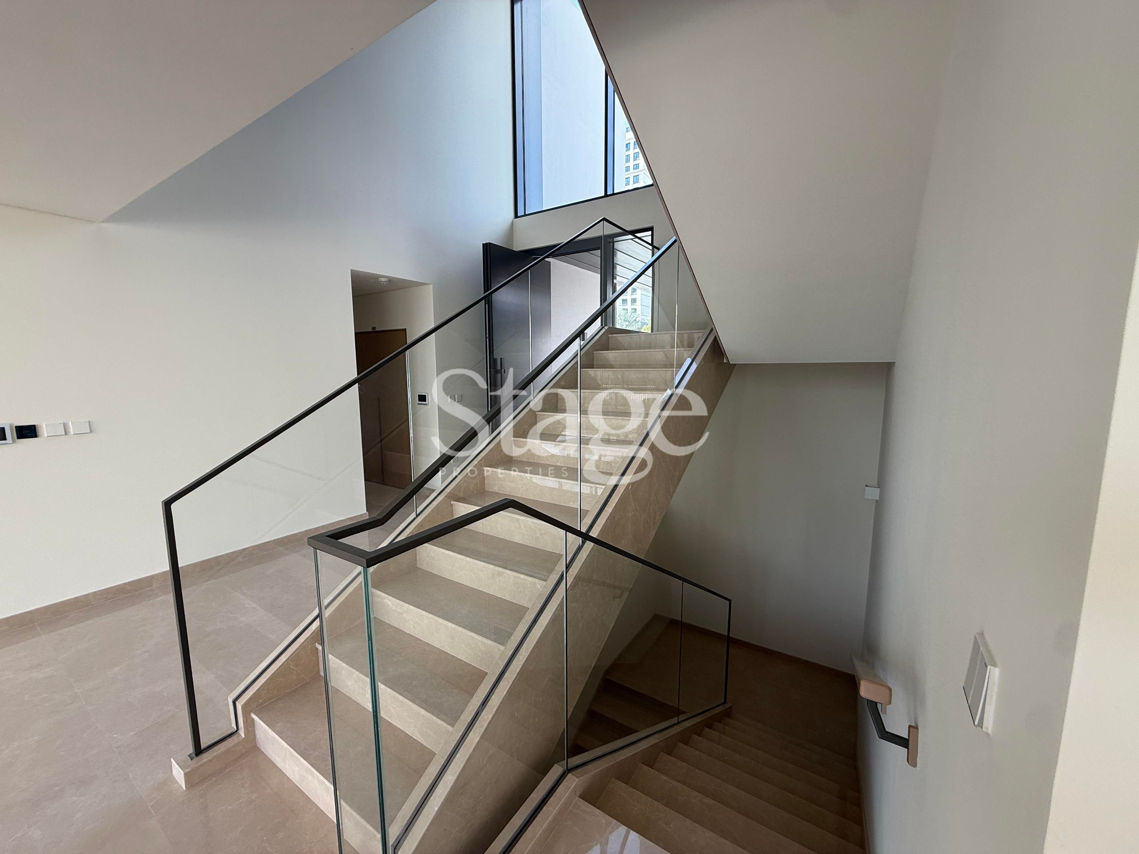 5 bedrooms Villas for Sale in Dubai Hills Estate, Dubai VI8732S