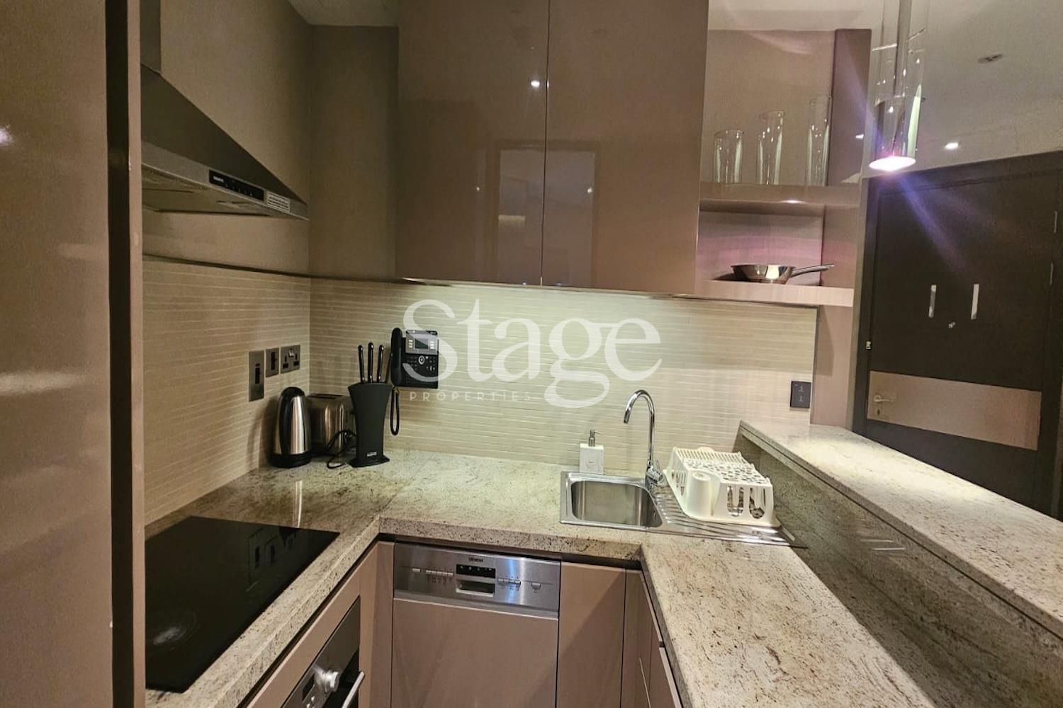 Studio for Rent in Dubai Healthcare City, Dubai AP9548L