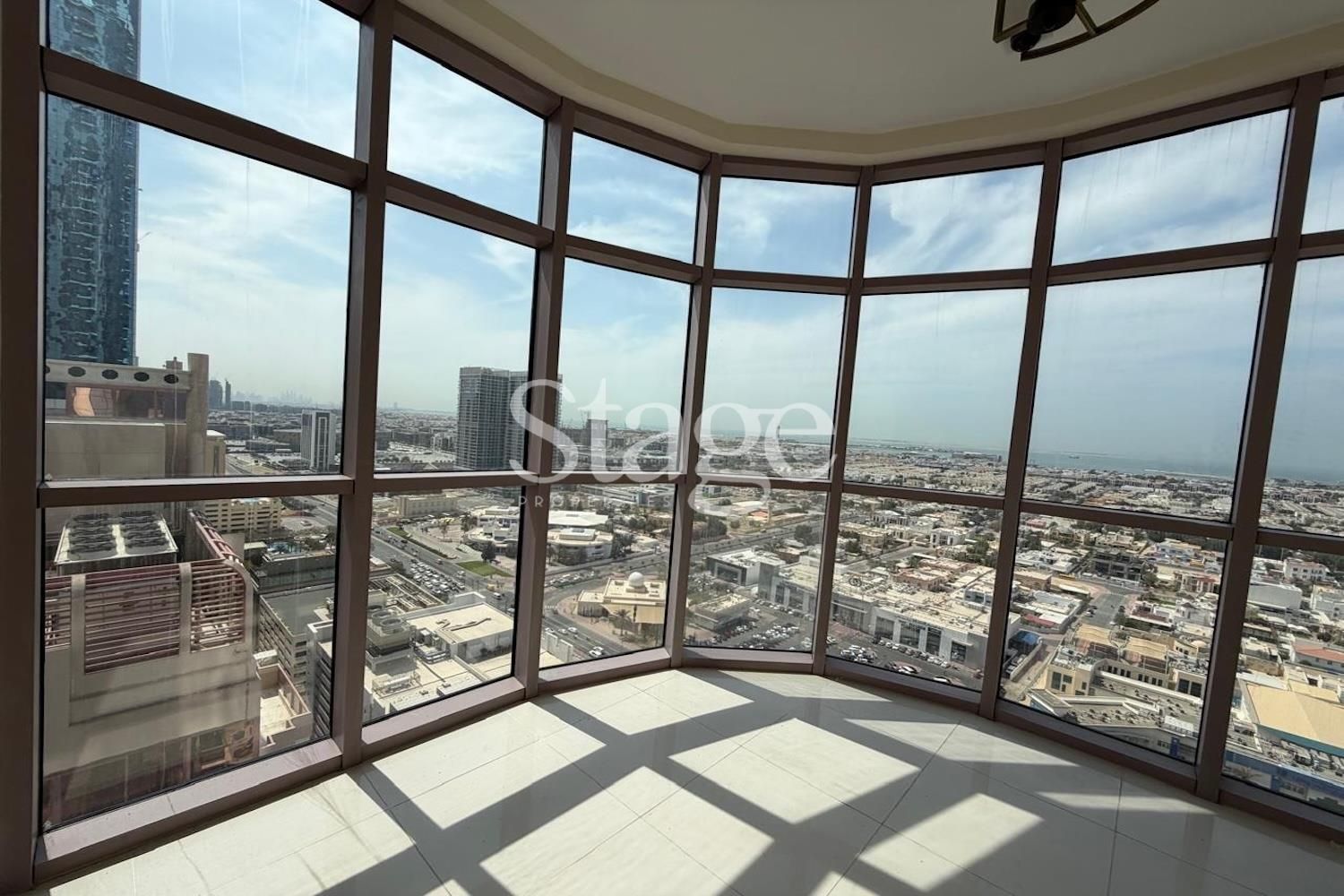 1 bedroom apartment for Sale in Sheikh Zayed Road, Dubai AP9240S