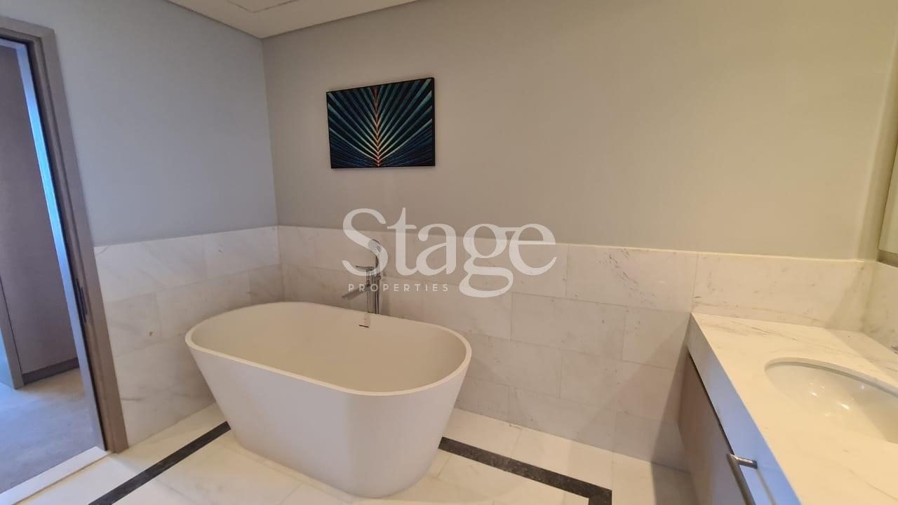 Luxurious 1-Bedroom Apartment in Palm Jumeirah | Annual Rent