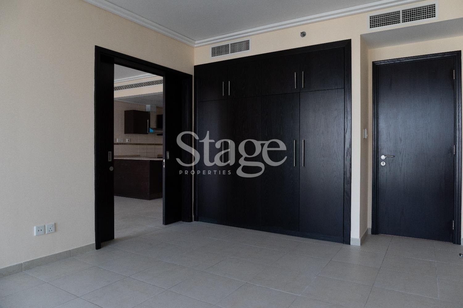شقة من غرفتي نوم للبيع في Jumeirah Lake Towers، Dubai stage-10026367