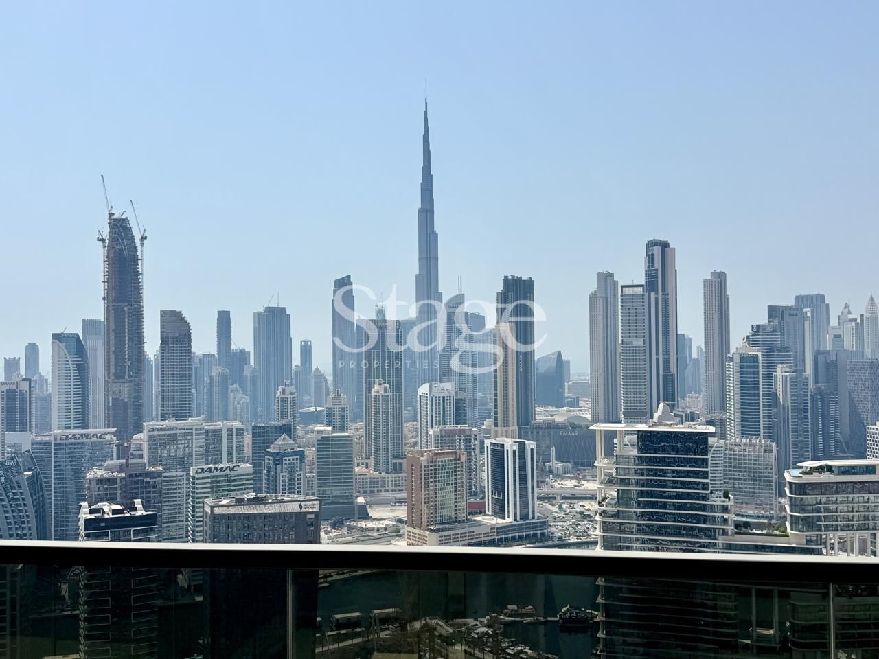 3 bedrooms apartment for Rent in Business Bay, Dubai AP9849L