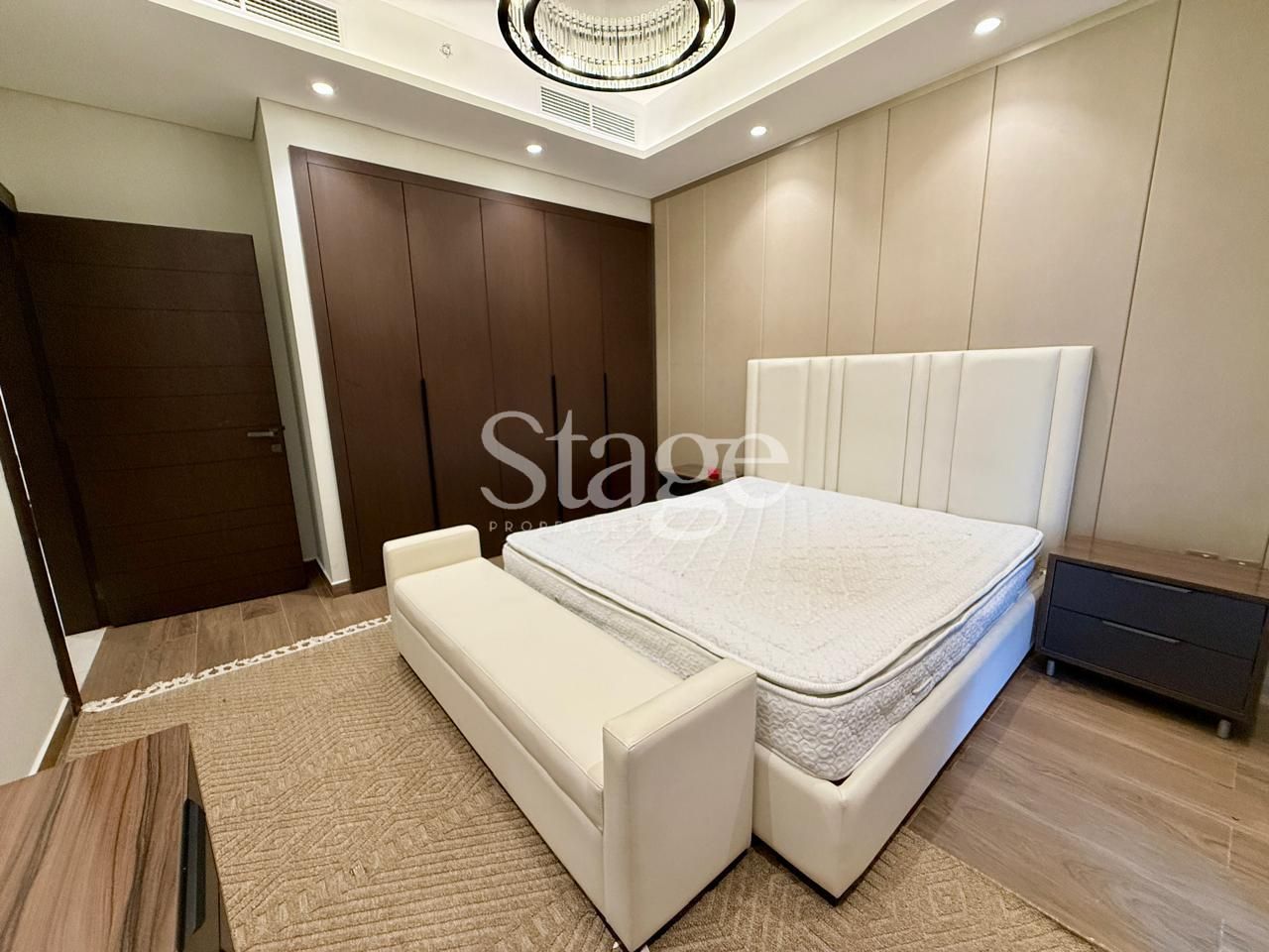 3 bedrooms apartment for Rent in Business Bay, Dubai AP9849L