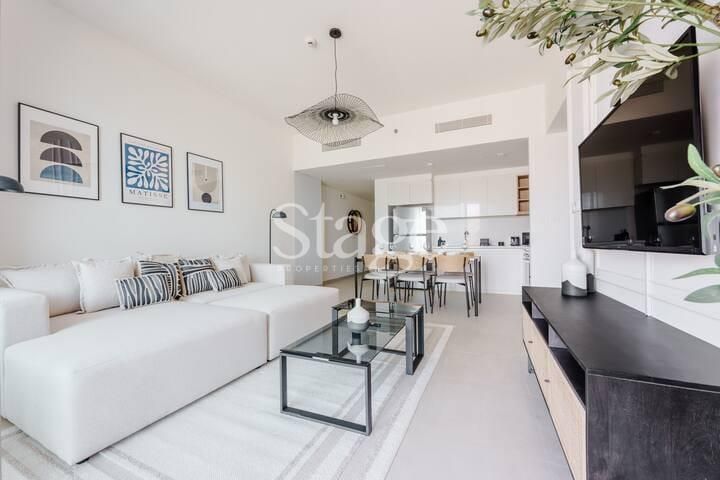 AMAZING VIEW | BRAND NEW FURNISHING | HOT DEAL