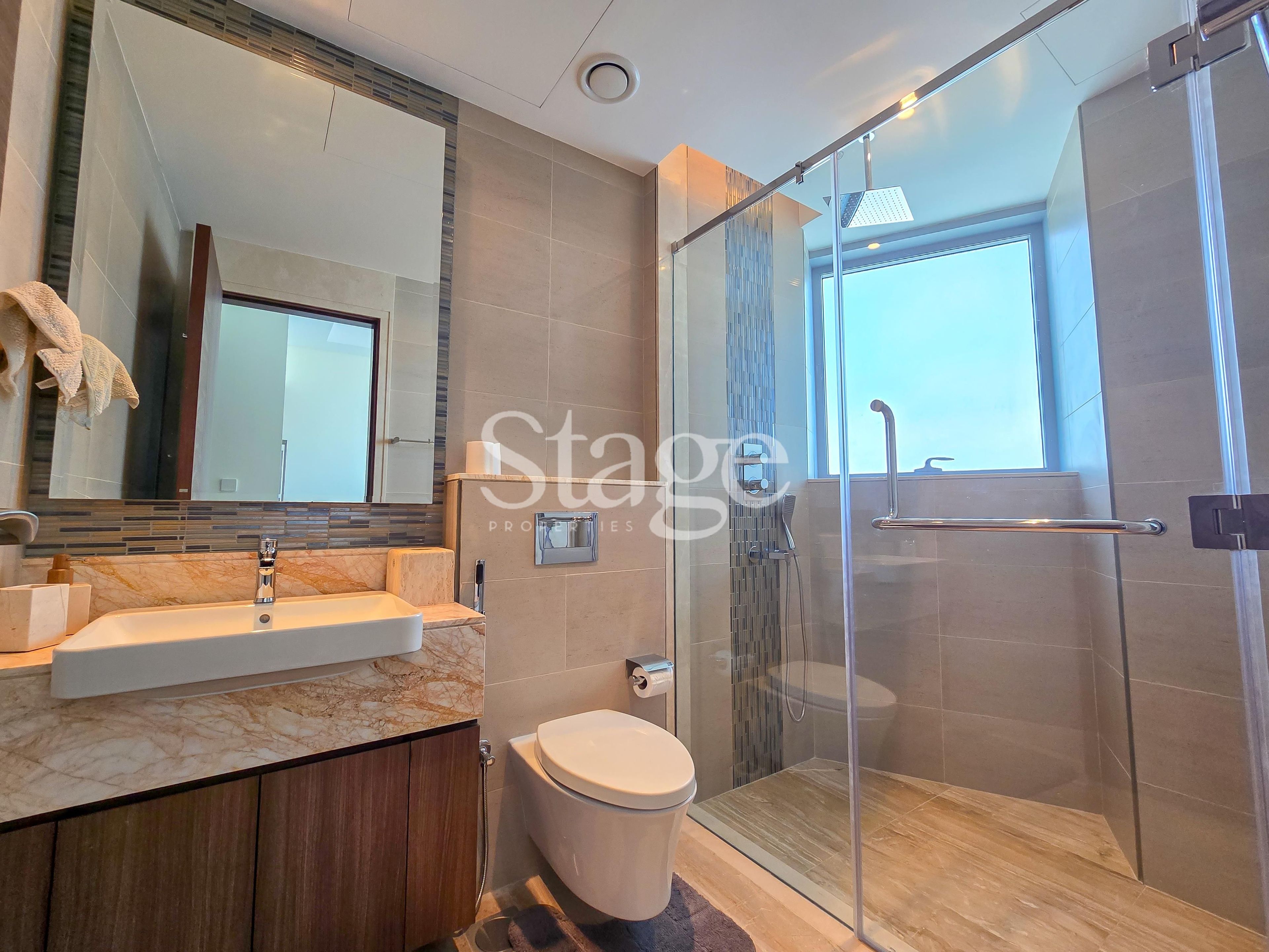 3 bedrooms apartment for Rent in Downtown Dubai, Dubai AP9315L