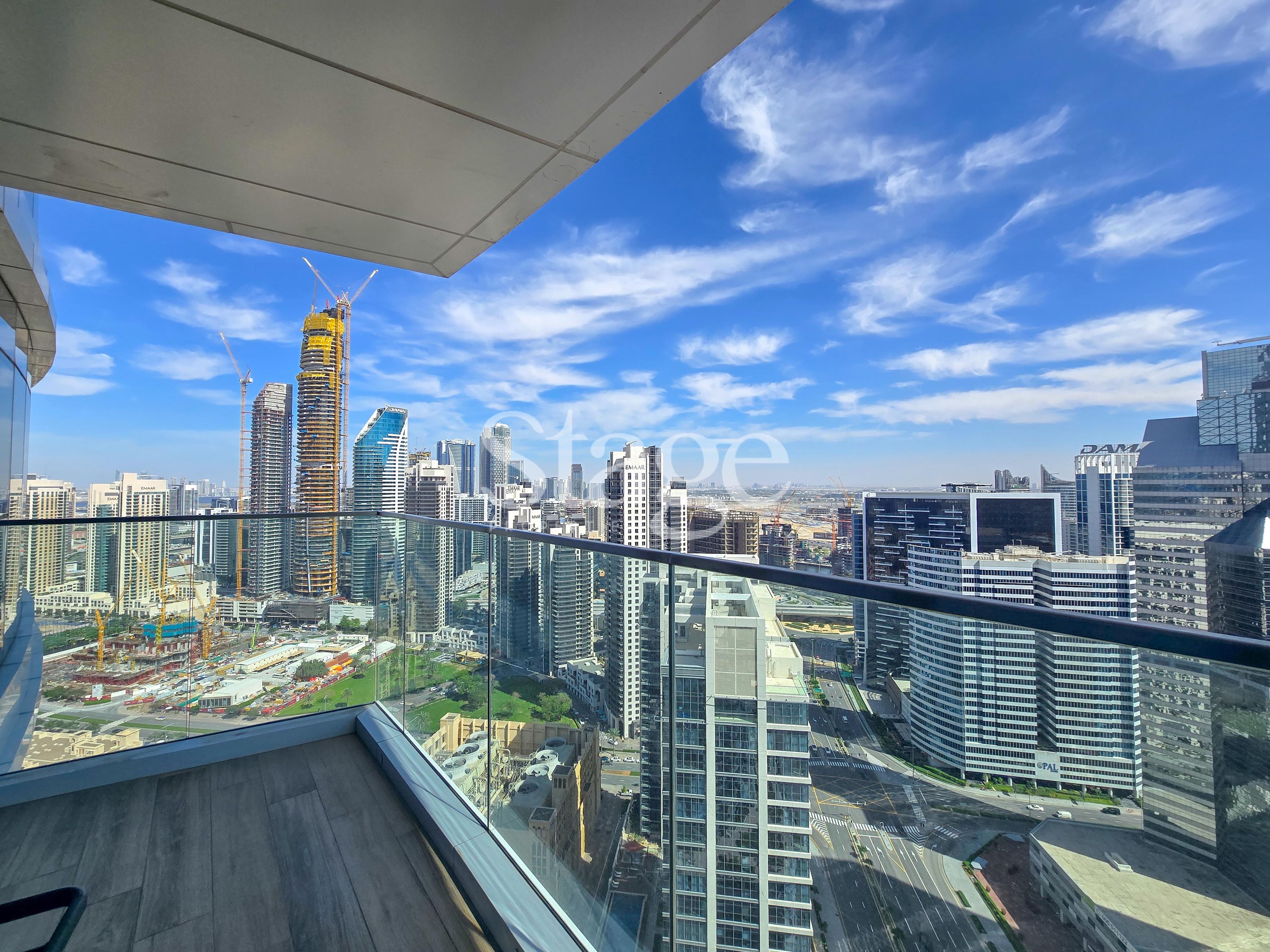 3 bedrooms apartment for Rent in Downtown Dubai, Dubai AP9315L