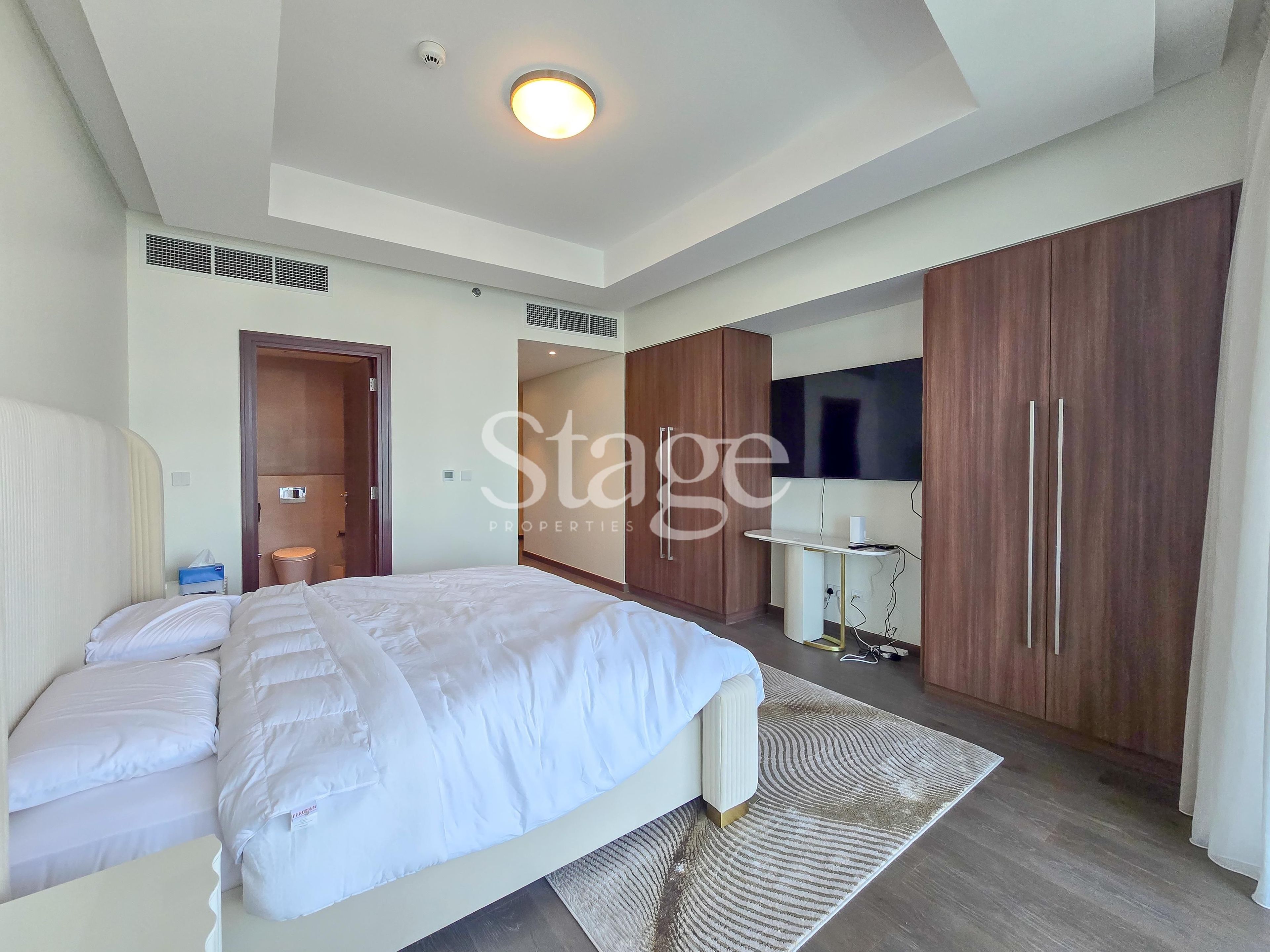 3 bedrooms apartment for Rent in Downtown Dubai, Dubai AP9315L