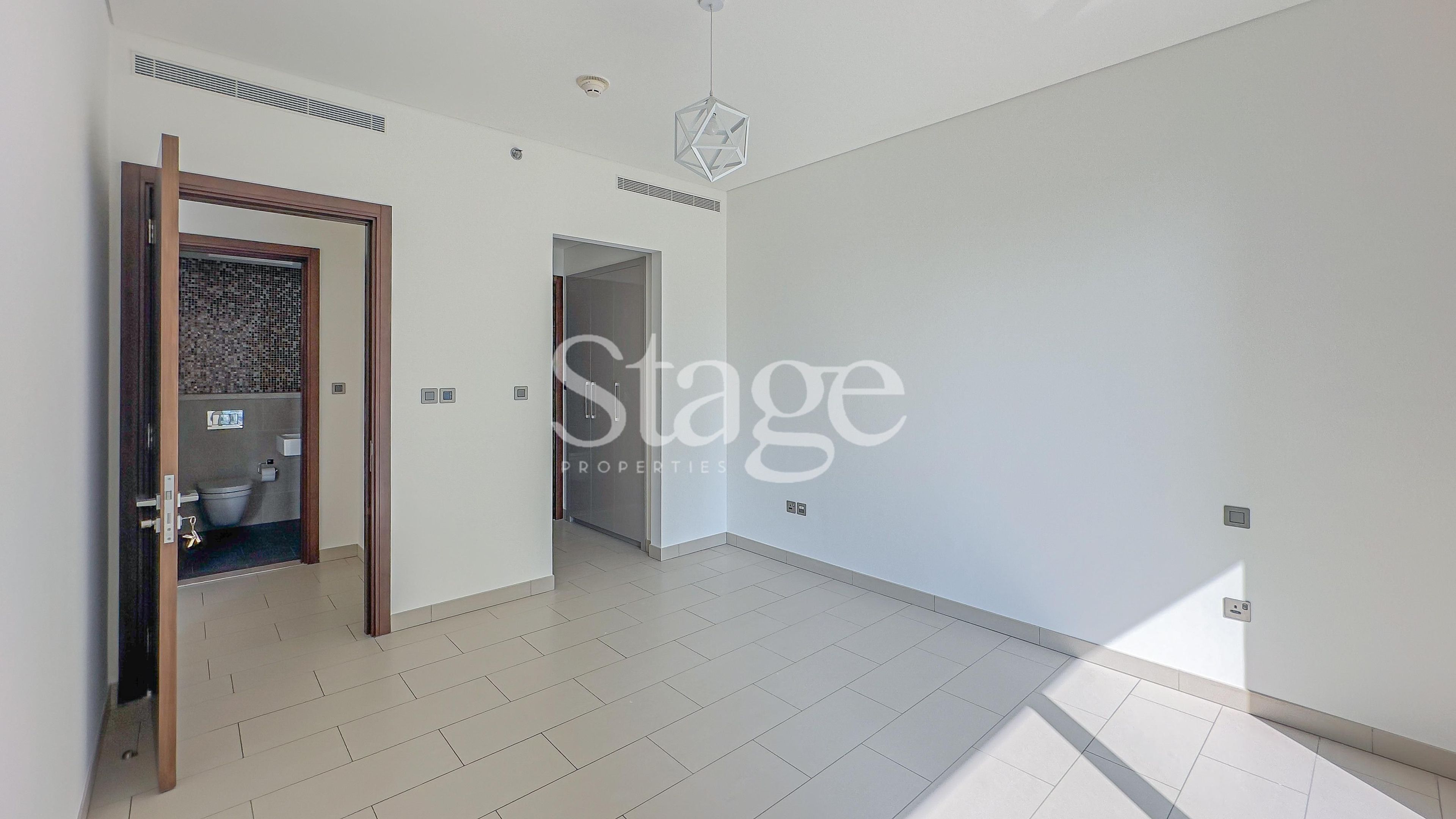1 bedroom apartment for Sale in Sobha Hartland, Dubai AP7548S