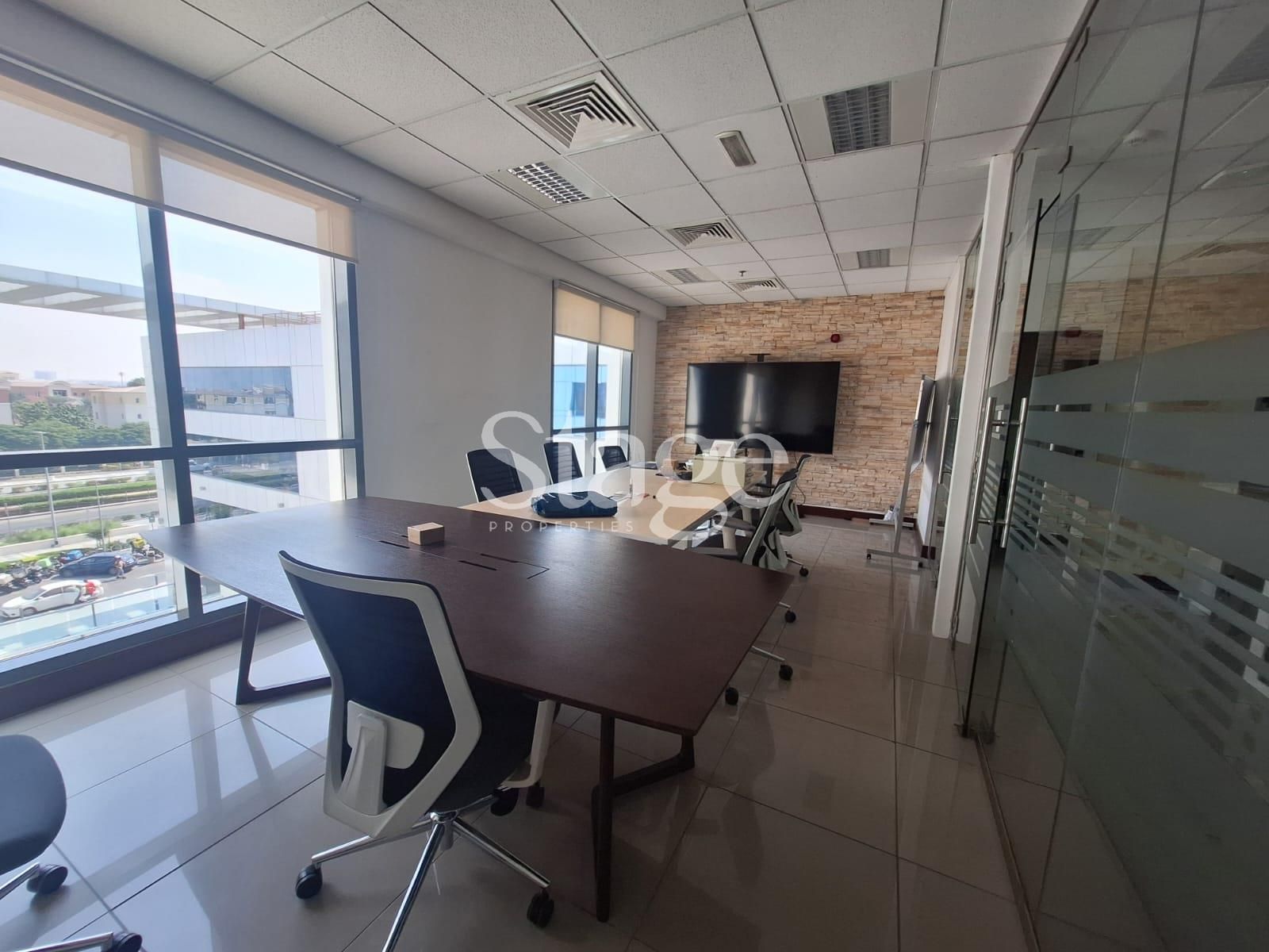 Office Space for Rent in Dubai Investment Park, Dubai OF8558L
