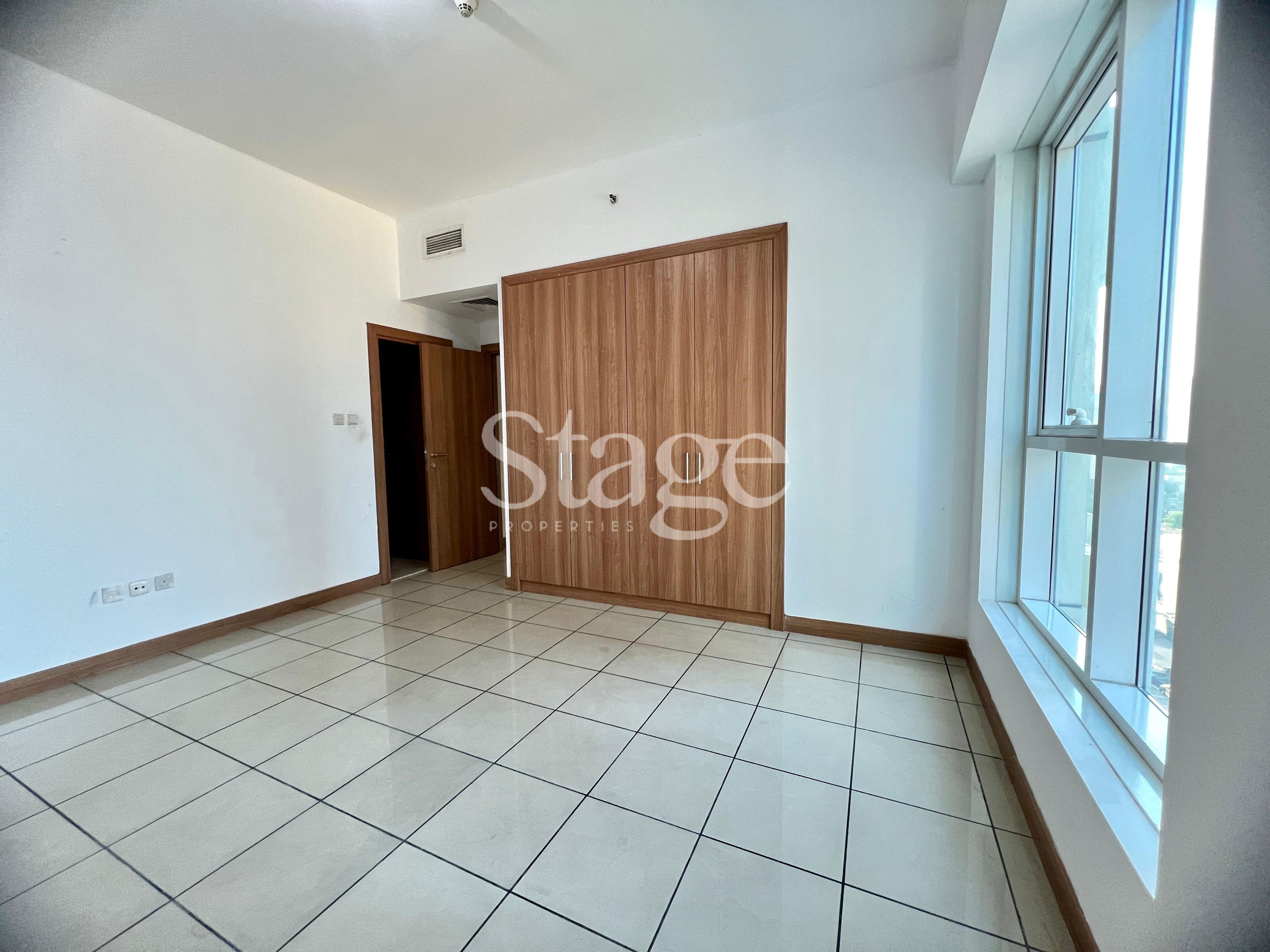 1 bedroom apartment for Rent in Dubai Marina, Dubai AP8439L