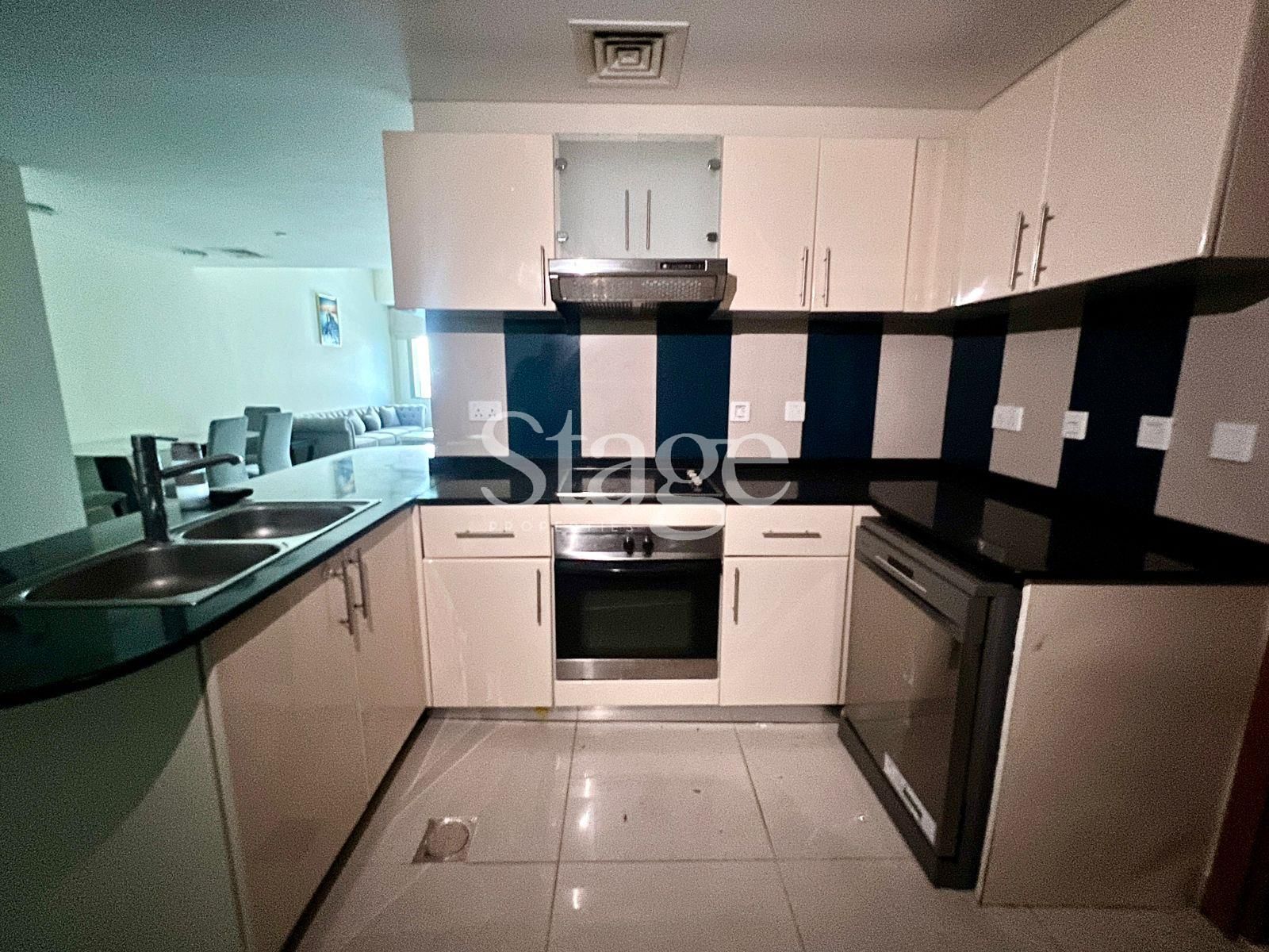 1 bedroom apartment for Rent in Dubai Marina, Dubai AP7593L