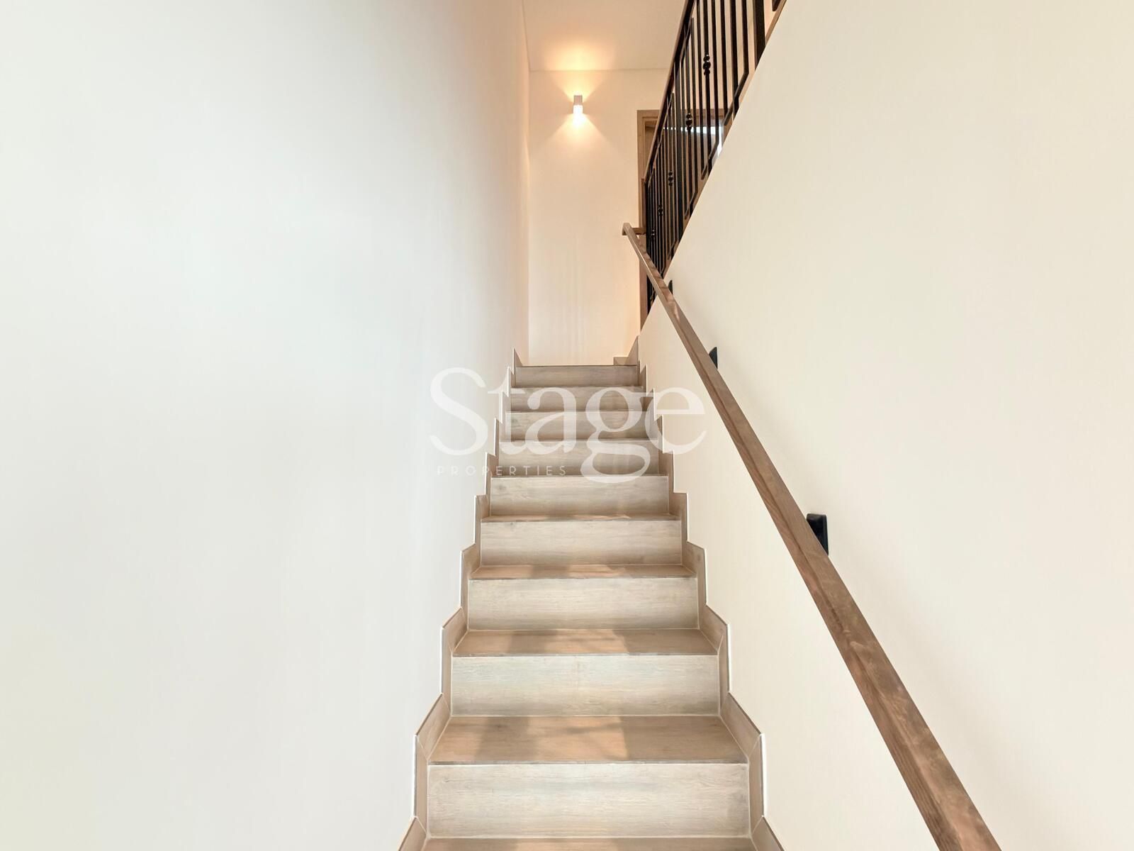 تاون هاوس من ٤ غرف نوم للبيع في Damac Lagoons، Dubai TH9996S