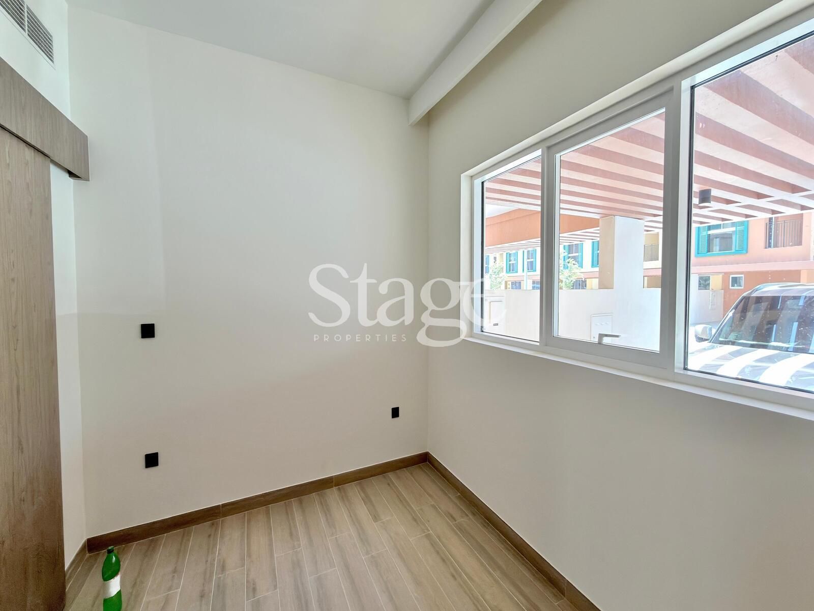 تاون هاوس من ٤ غرف نوم للبيع في Damac Lagoons، Dubai TH9996S