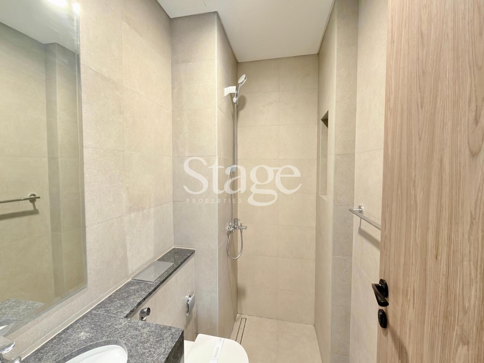 تاون هاوس من ٤ غرف نوم للبيع في Damac Lagoons، Dubai TH9996S