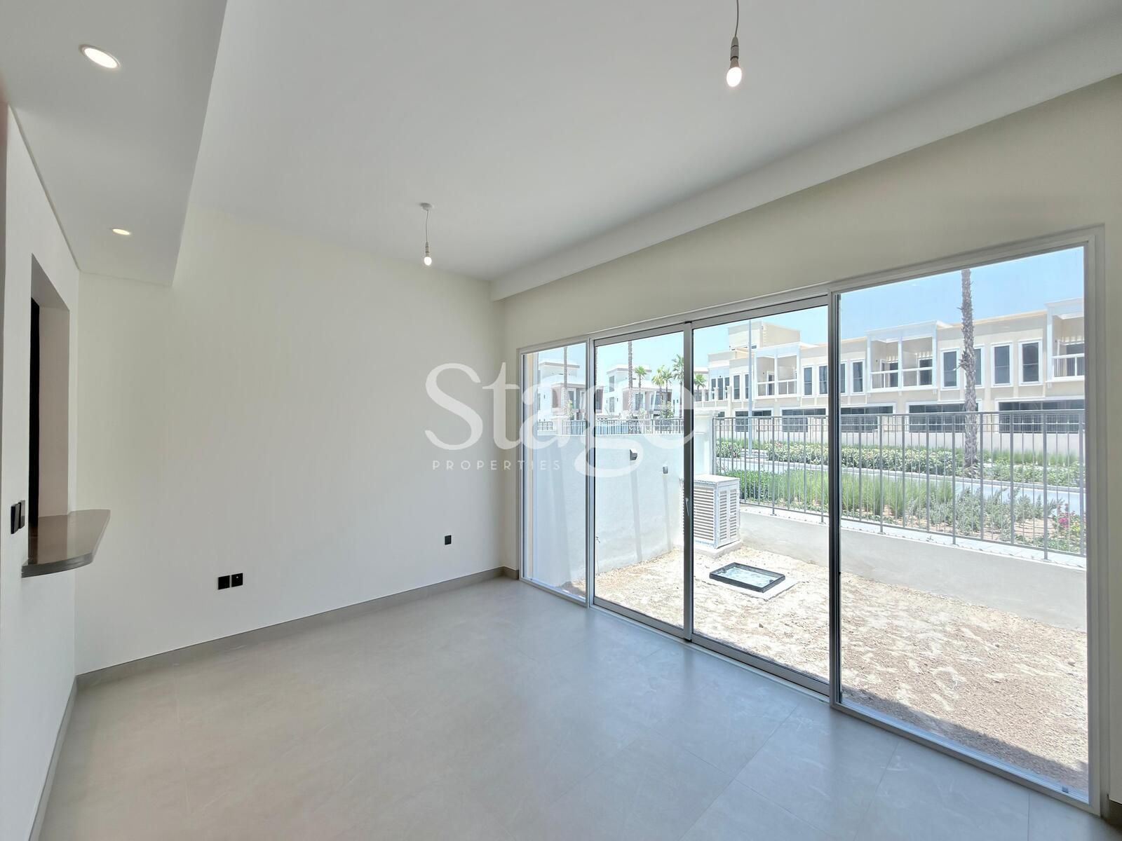 BRAND NEW | 4 BEDROOM Townhouse | Lagoon Living
