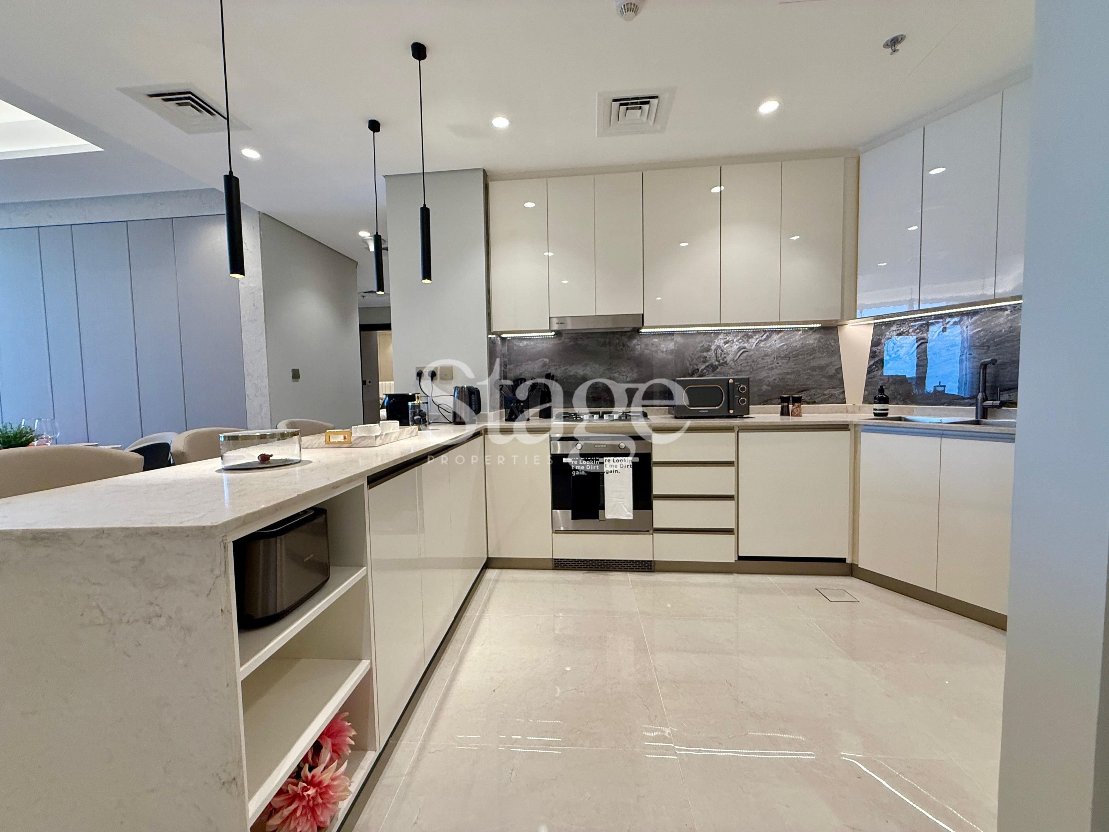 شقة من غرفتي نوم للإيجار في Business Bay، Dubai AP8130L