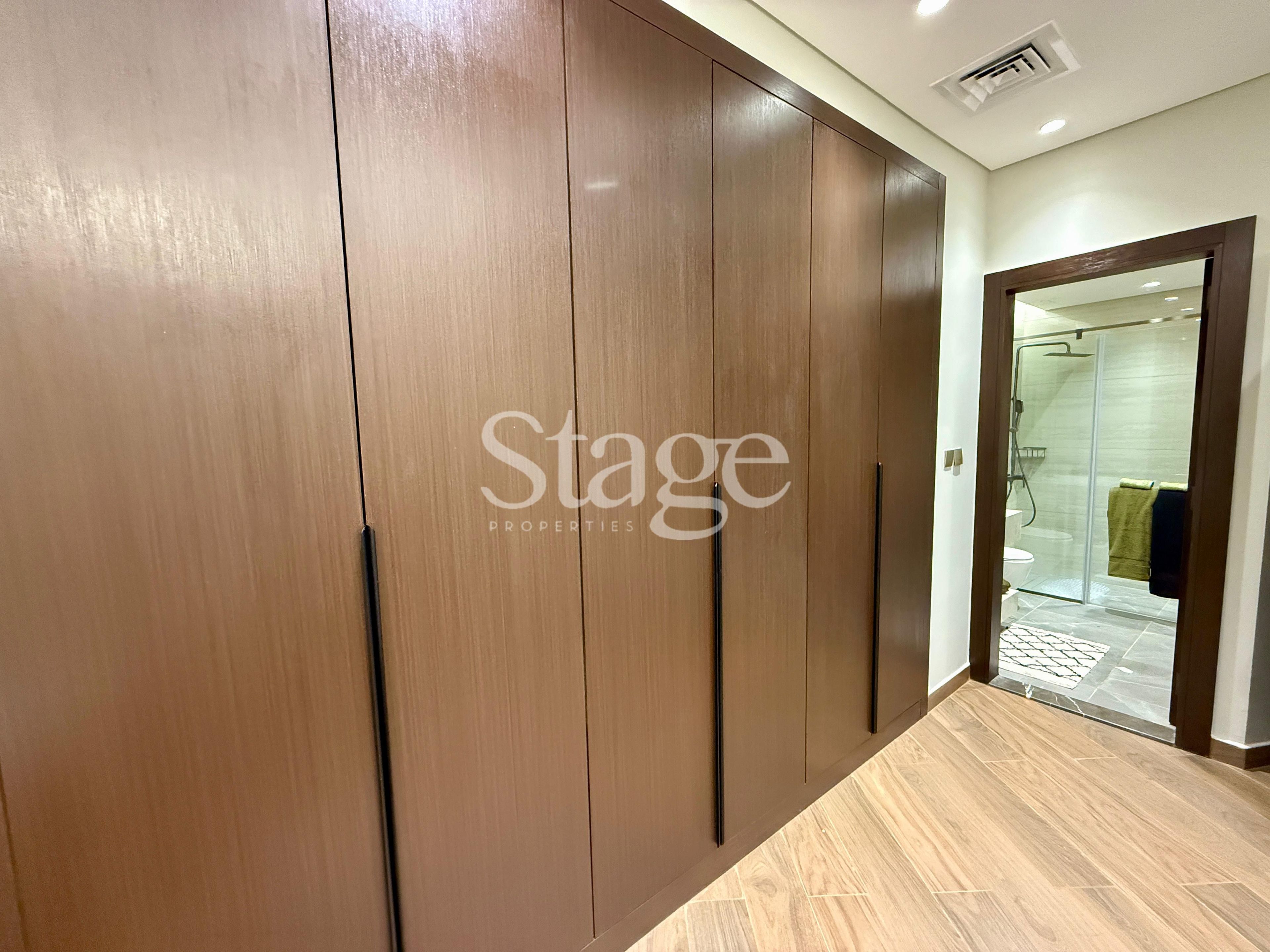 شقة من غرفتي نوم للإيجار في Business Bay، Dubai AP8130L