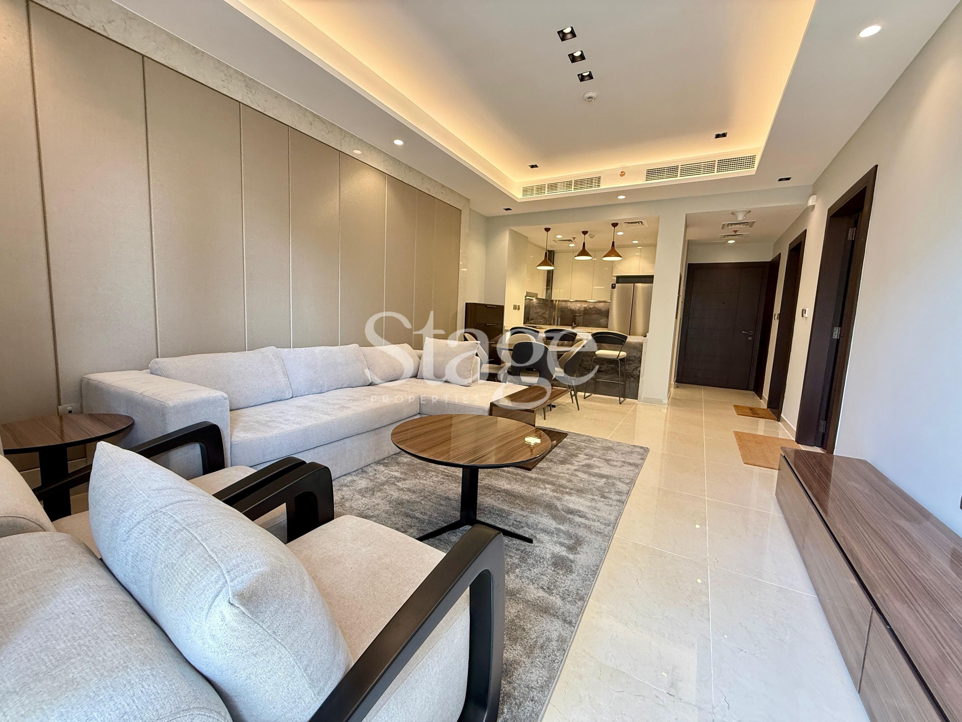 1 bedroom apartment for Rent in Business Bay, Dubai AP8186L