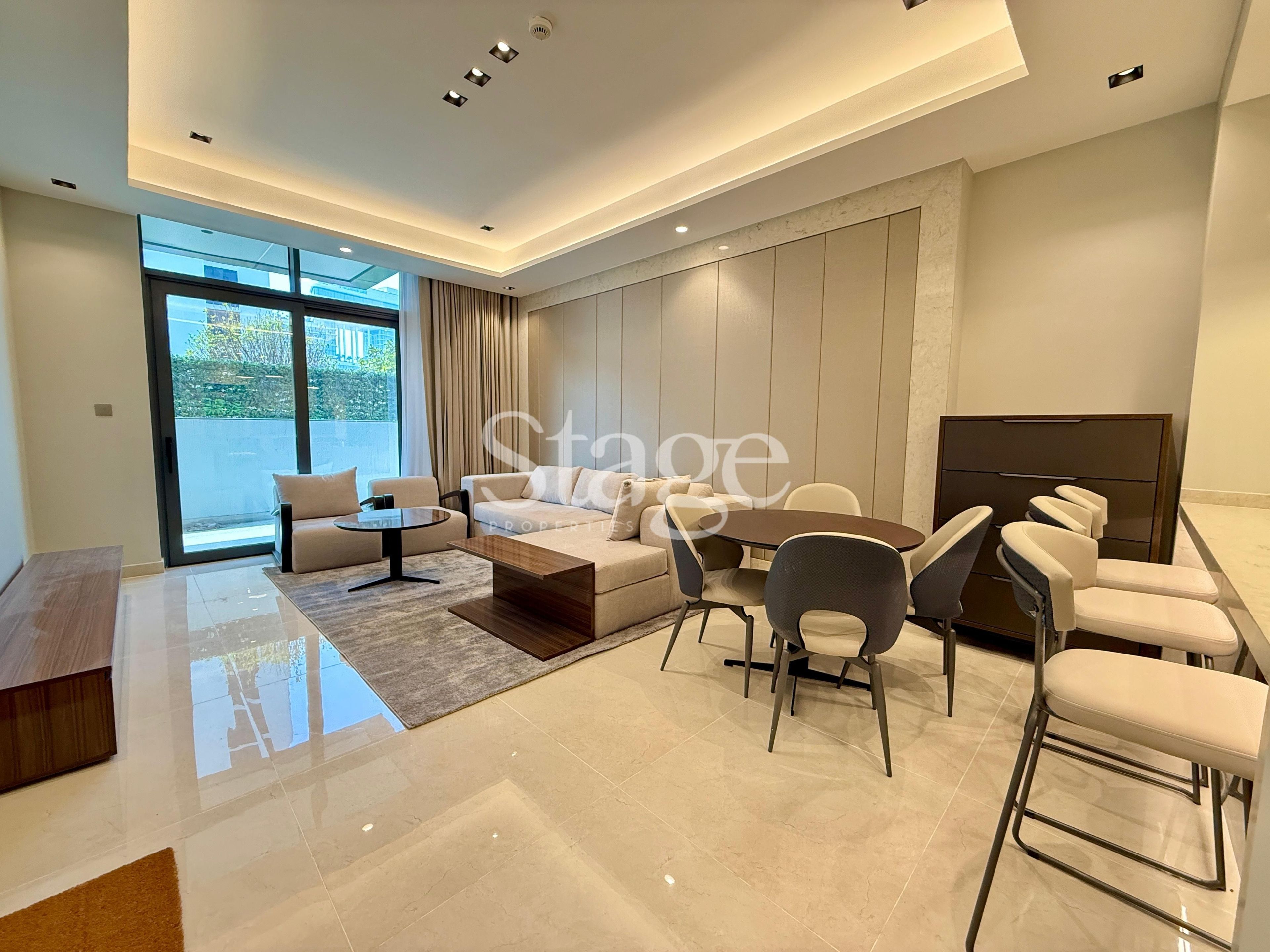 1 bedroom apartment for Rent in Business Bay, Dubai AP8186L