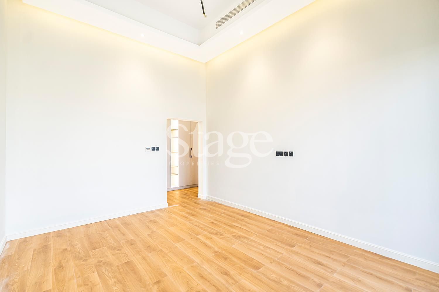 6 bedrooms common for Rent in Al Barsha, Dubai VI8013L