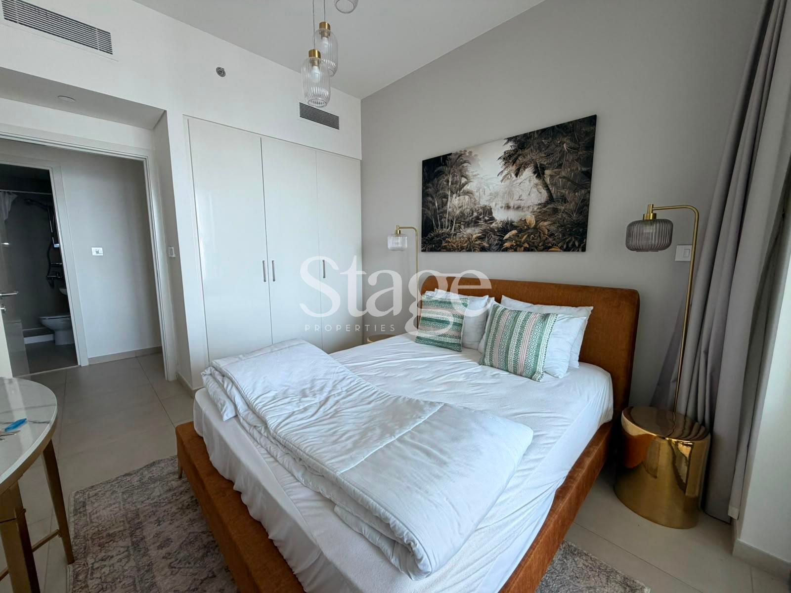شقة من ٣ غرف نوم للإيجار في Downtown Dubai، Dubai AP9893L
