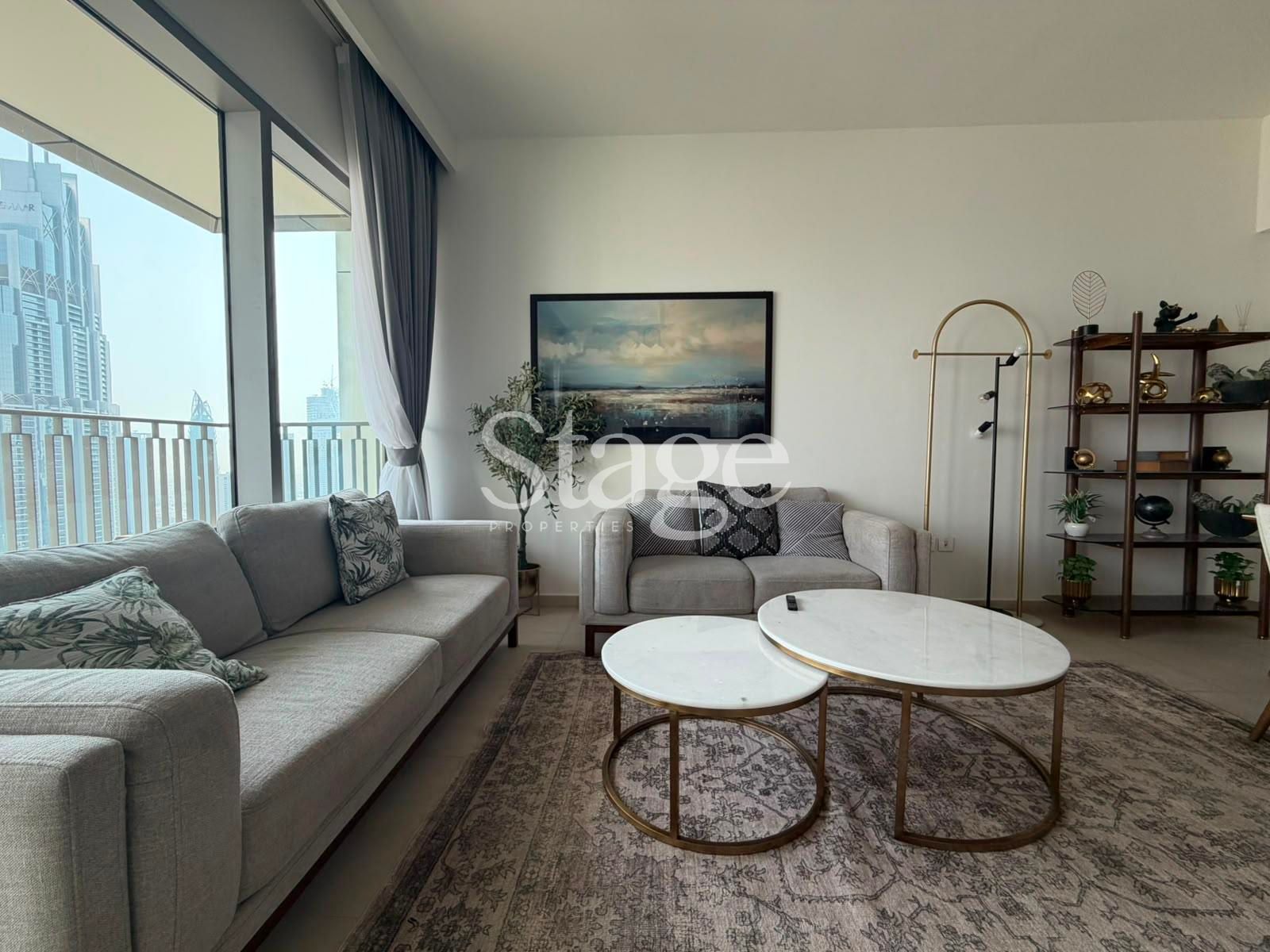 شقة من ٣ غرف نوم للإيجار في Downtown Dubai، Dubai AP9893L