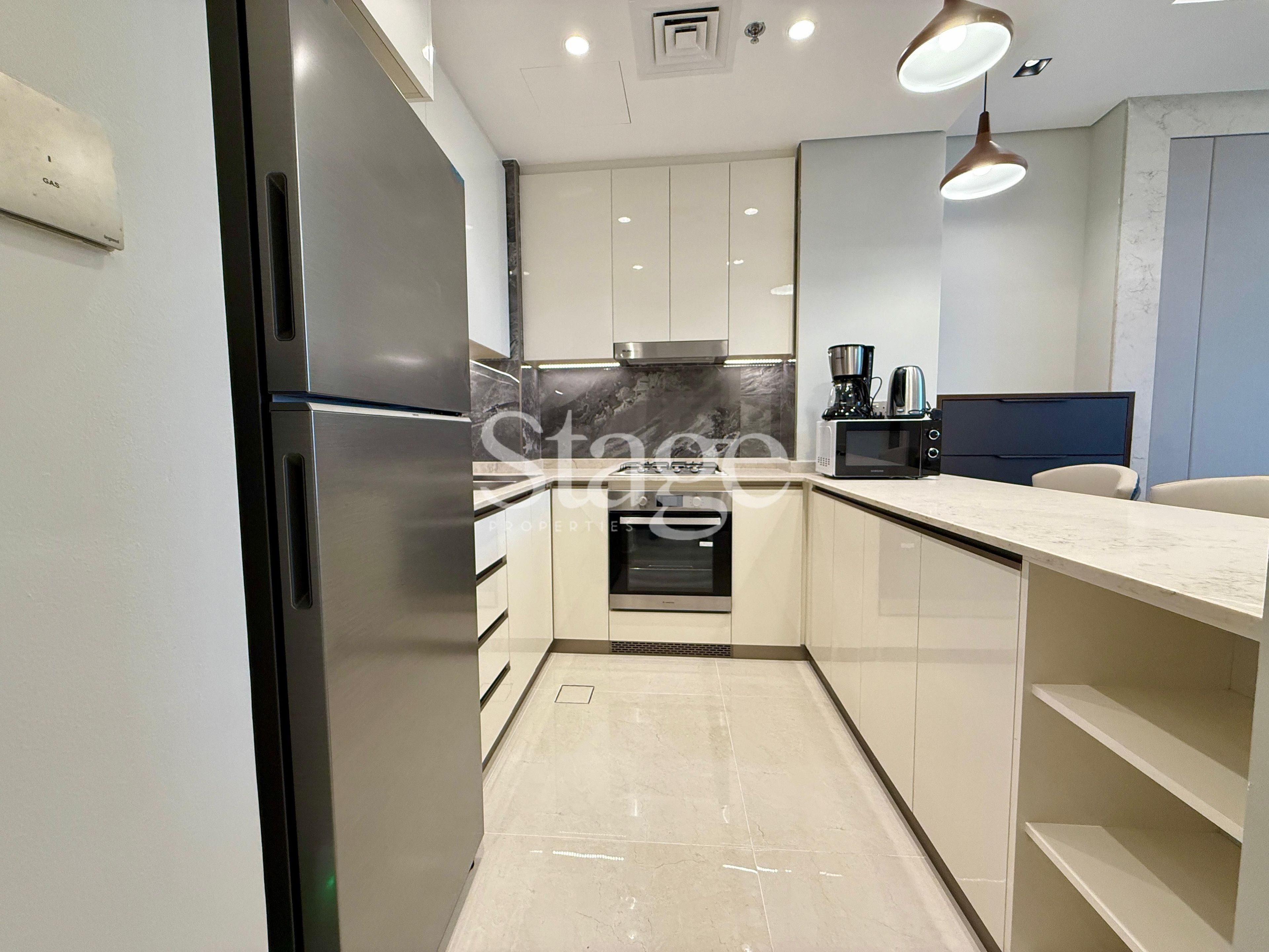 1 bedroom apartment for Rent in Business Bay, Dubai AP9266L