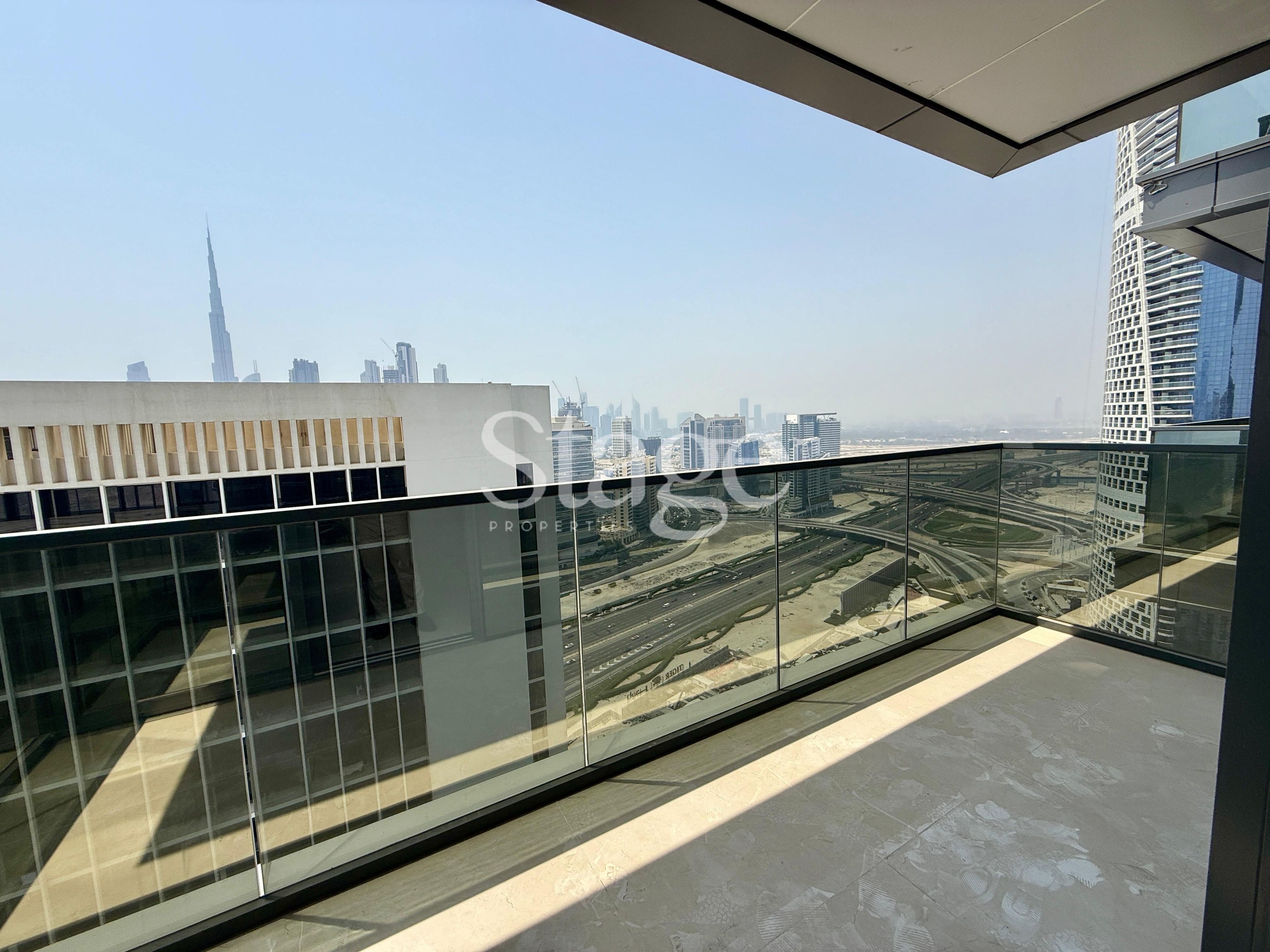 1 bedroom apartment for Rent in Business Bay, Dubai AP8115L