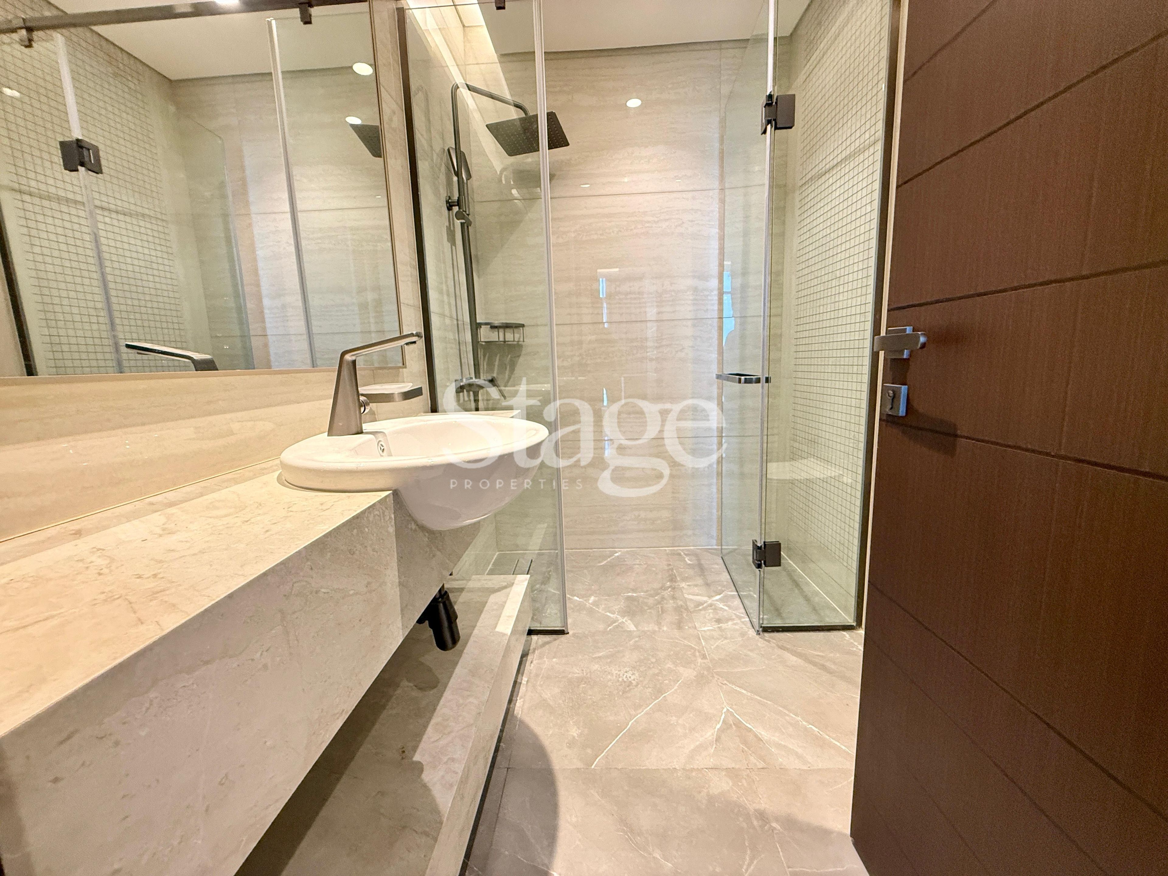 2 bedrooms apartment for Sale in Business Bay, Dubai AP8131S