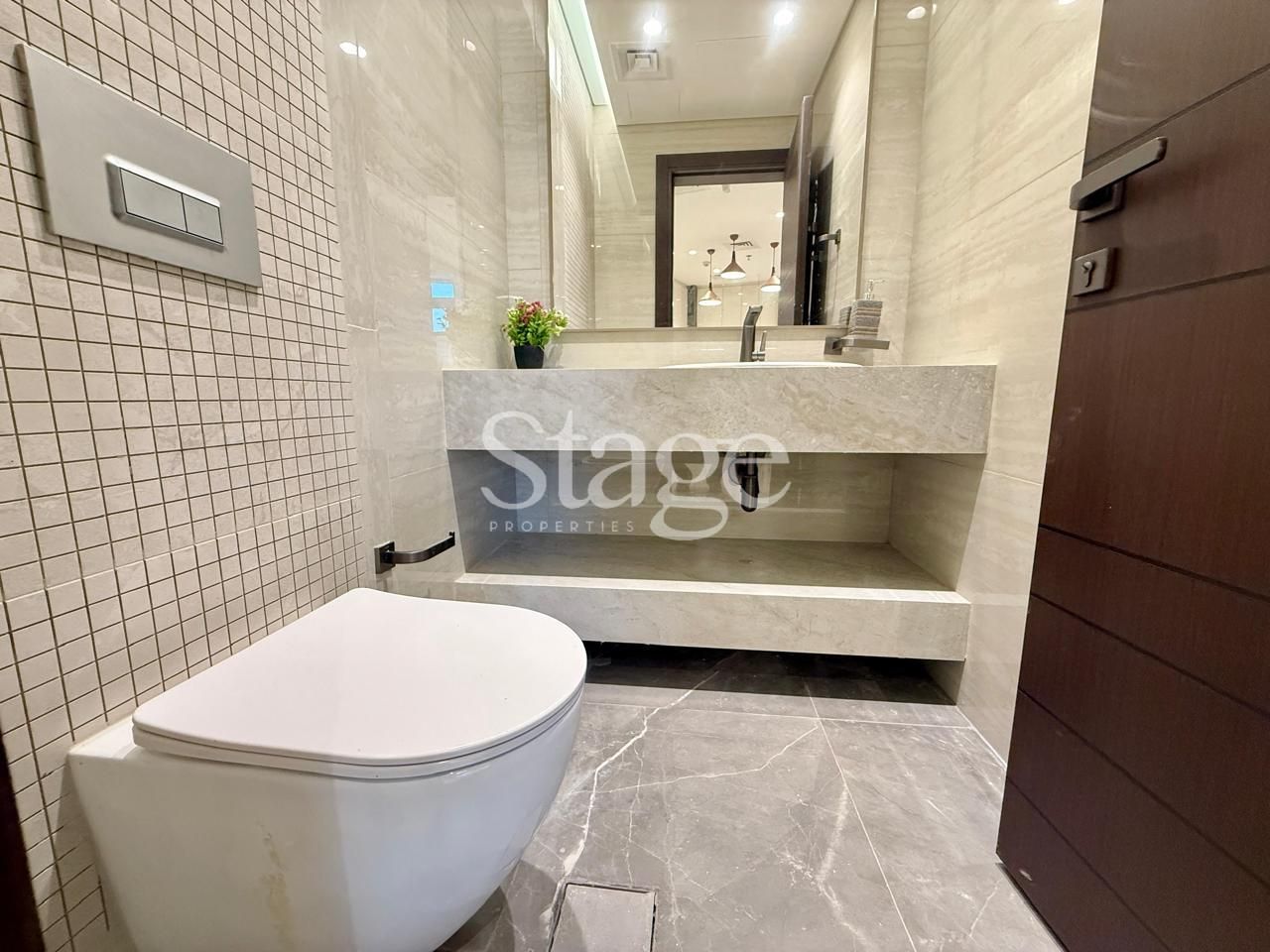 1 bedroom apartment for Rent in Business Bay, Dubai AP8380L