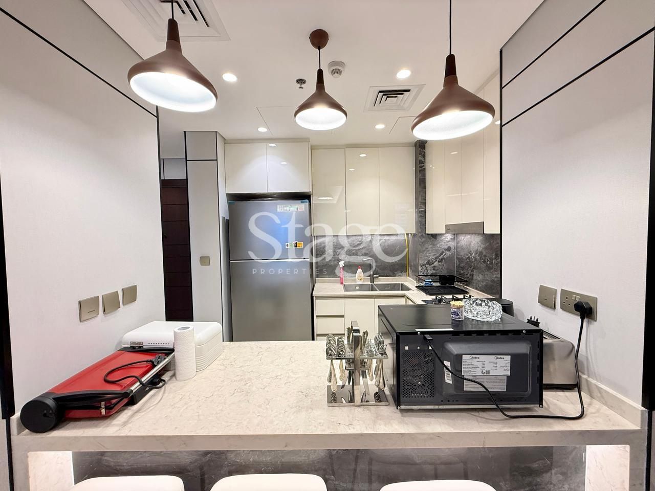2 bedrooms apartment for Rent in Business Bay, Dubai AP9537L