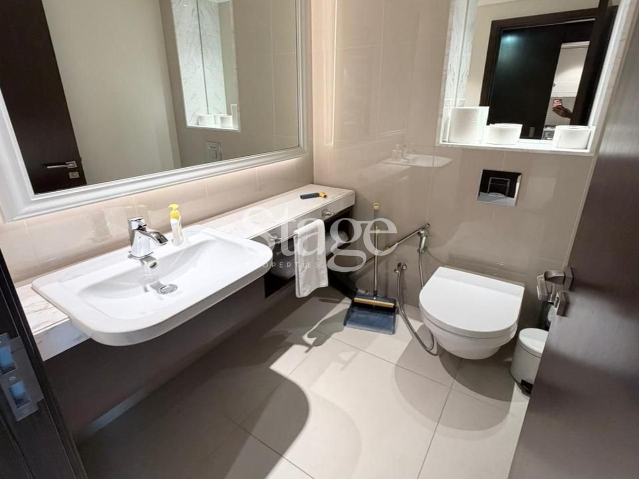 2 bedrooms apartment for Rent in Downtown Dubai, Dubai AP9142L