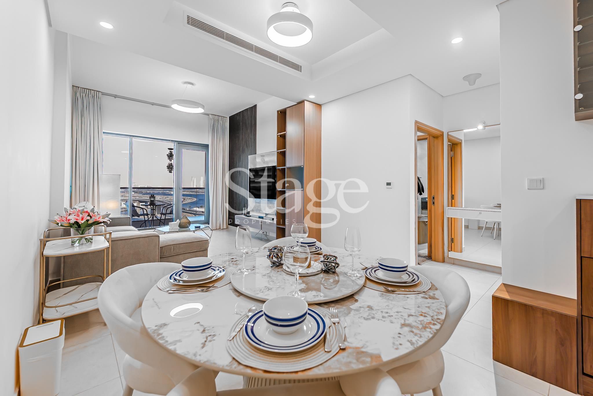 1 bedroom apartment for Rent in Business Bay, Dubai AP9983L