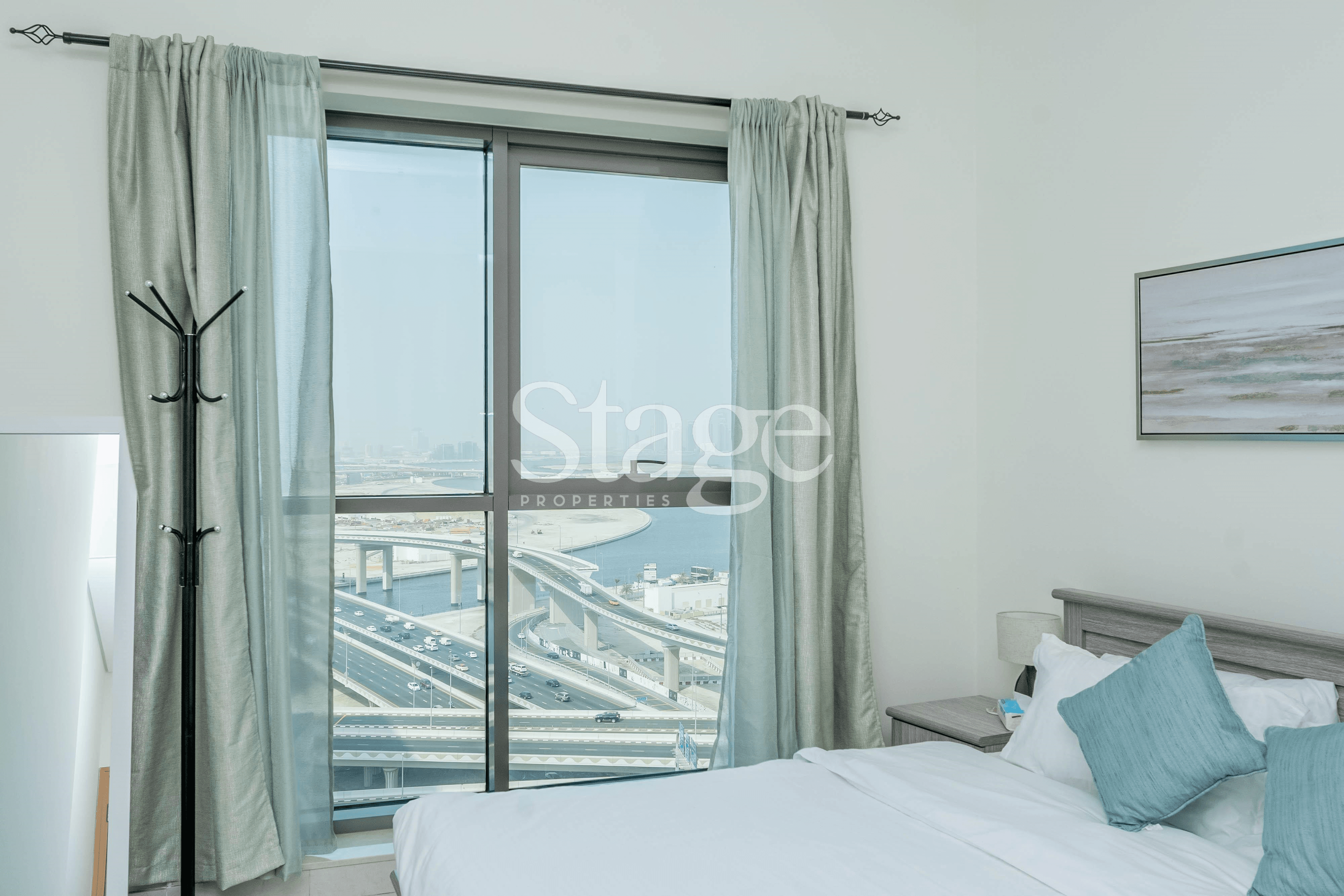 1 bedroom apartment for Rent in Business Bay, Dubai AP7376L