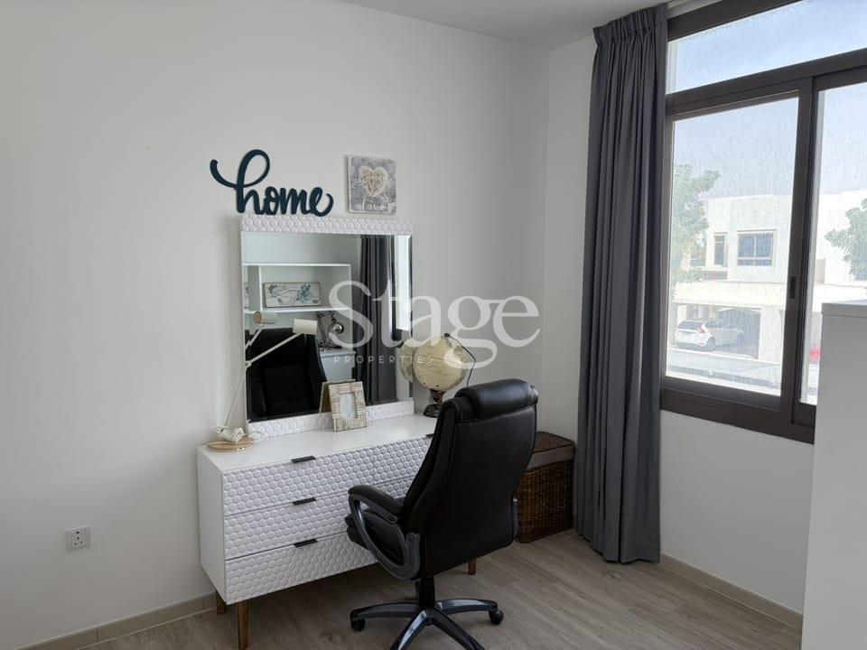 3 bedrooms Townhouse for Rent in Town Square, Dubai TH9273L