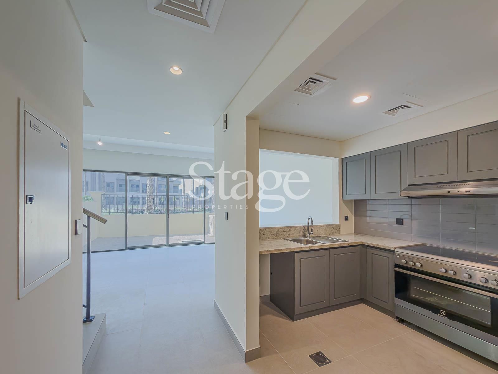 4 bedrooms Townhouse for Rent in Damac Lagoons, Dubai TH10202L