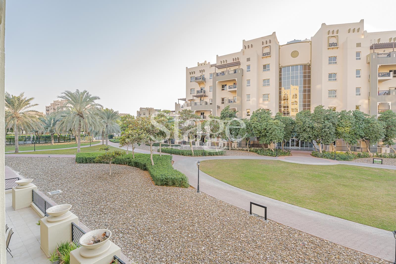 2 bedrooms apartment for Rent in Remraam, Dubai AP9227L