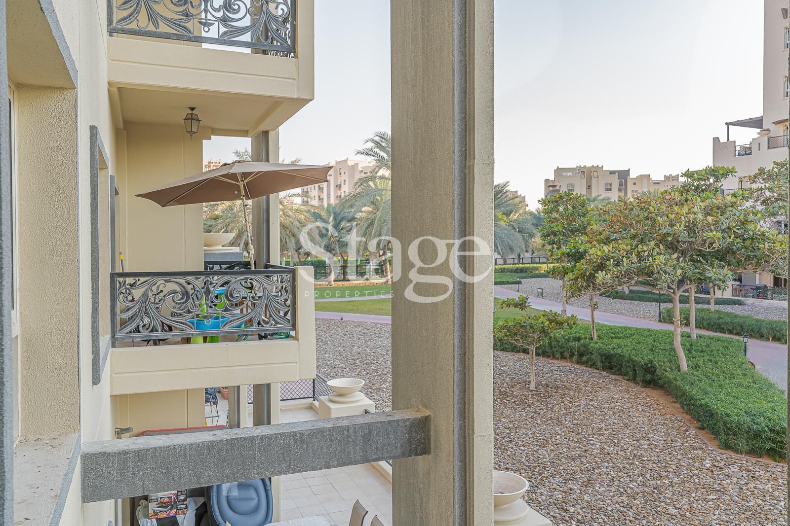 2 bedrooms apartment for Rent in Remraam, Dubai AP9227L
