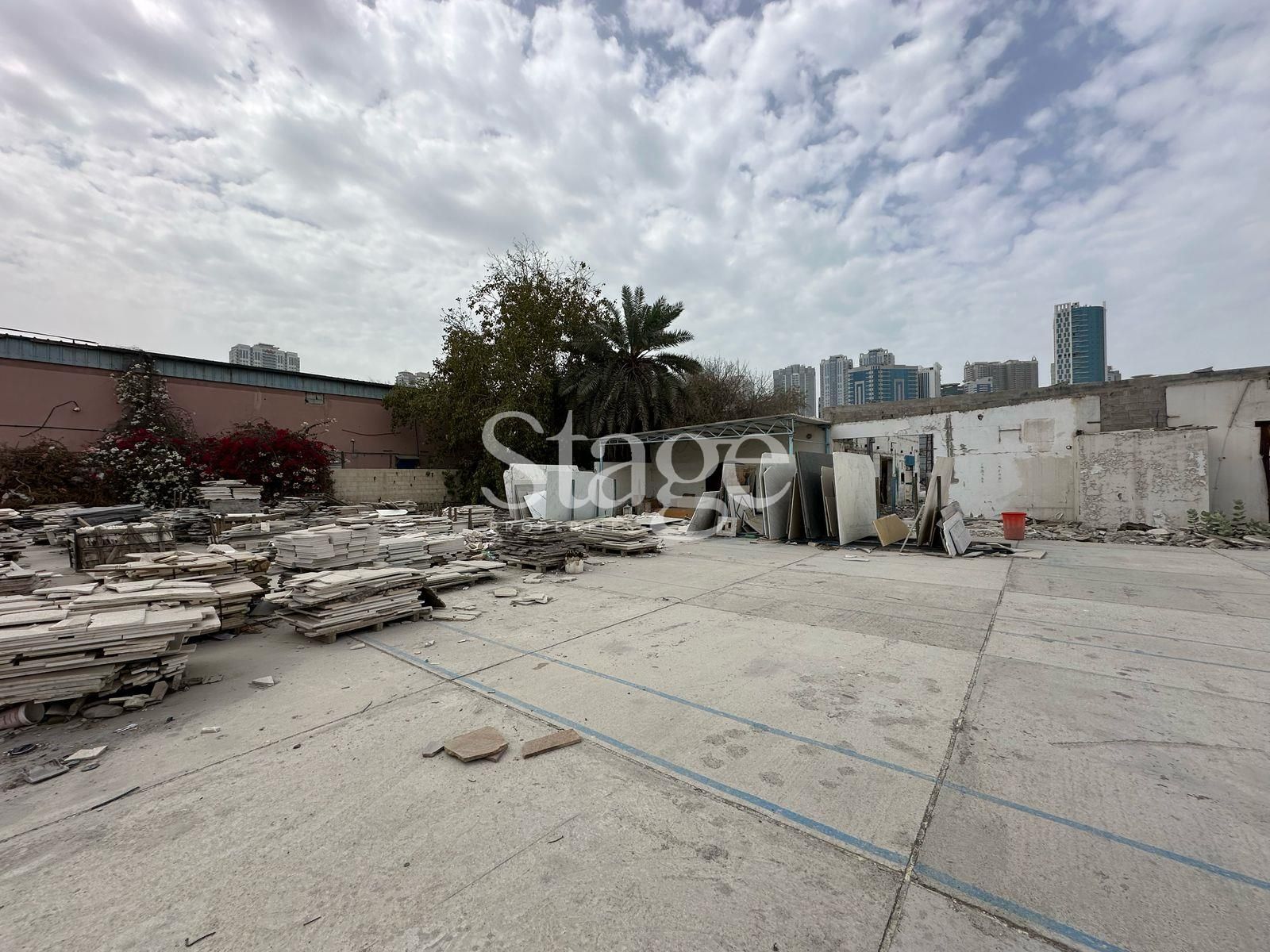 common for Rent in Sharjah Industrial Area, Sharjah CP7981L