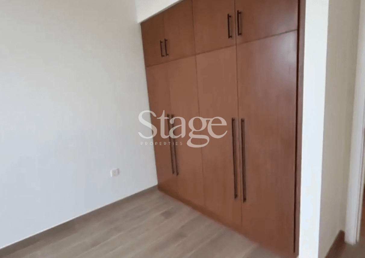 2 bedrooms apartment for Sale in Town Square, Dubai AP9058S
