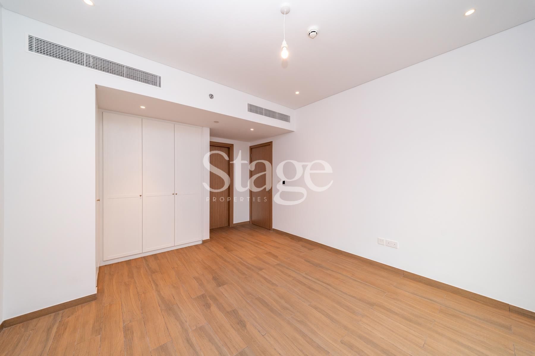 2 bedrooms apartment for Sale in City Walk, Dubai AP9344S