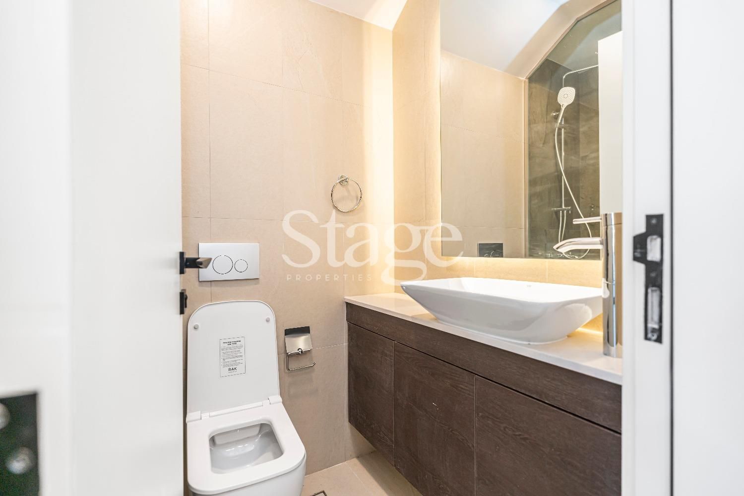 3 bedrooms apartment for Sale in Rukan, Dubai AP7744S