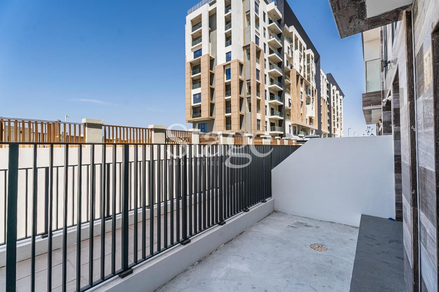 3 bedrooms apartment for Sale in Rukan, Dubai AP7744S